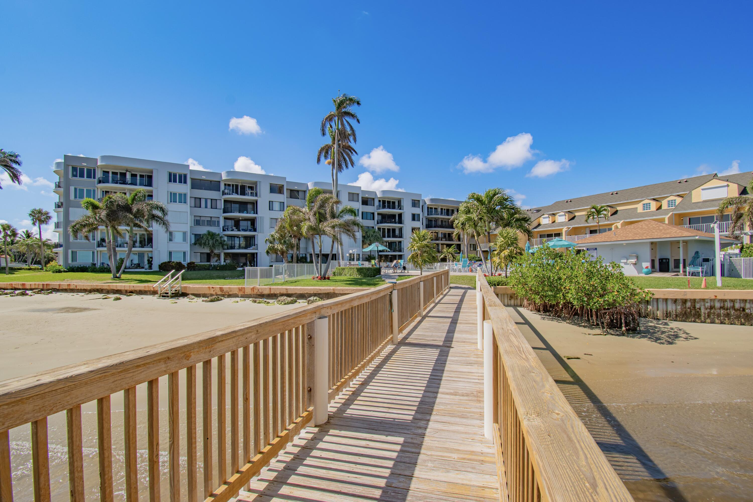 8200 Lakeshore Drive 202