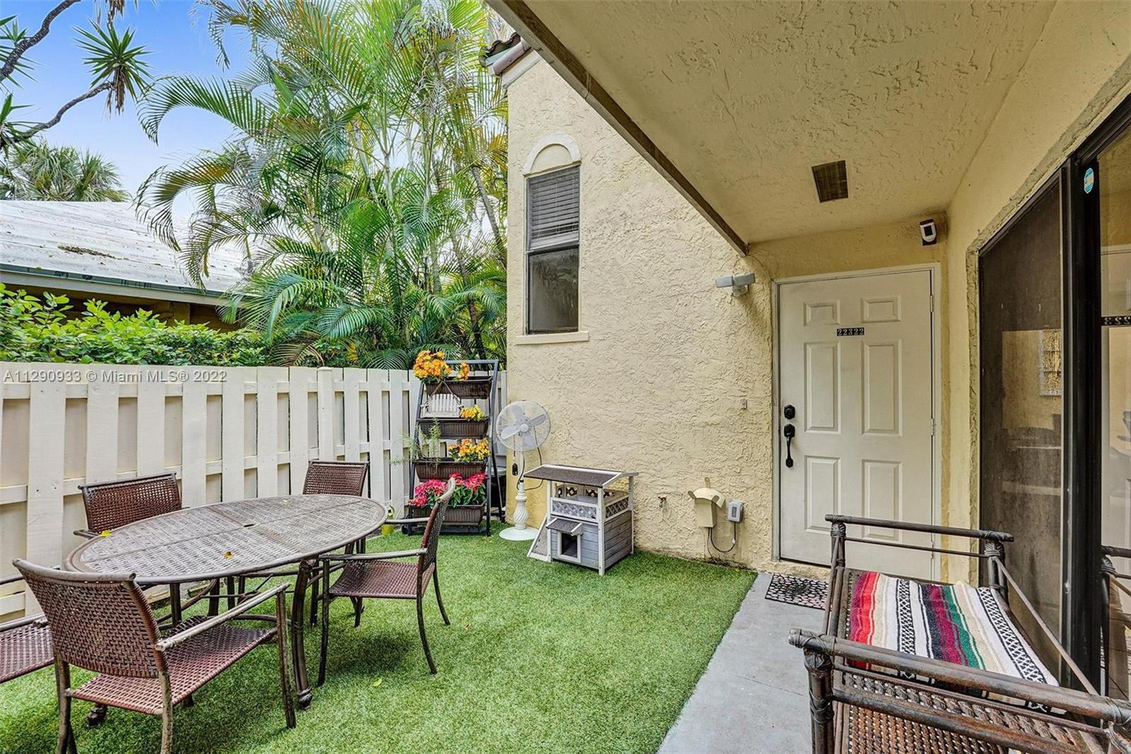 22322 Pineapple Walk Drive