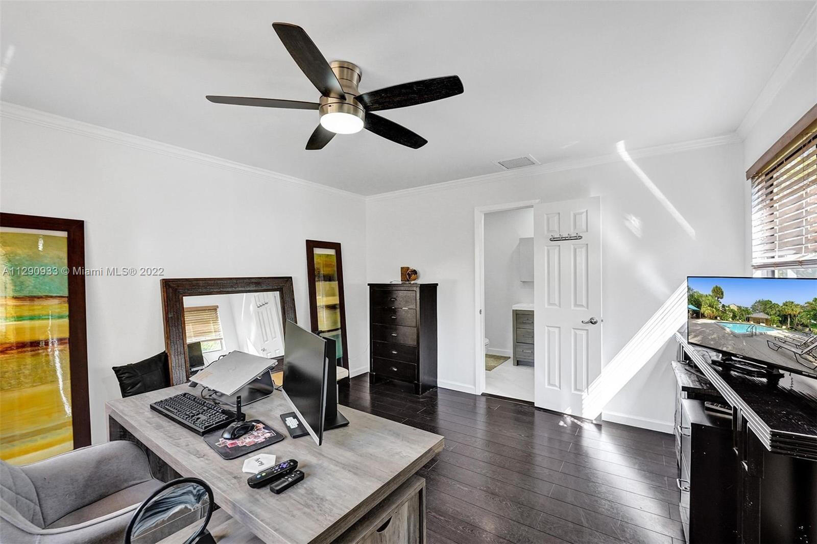 22322 Pineapple Walk Drive