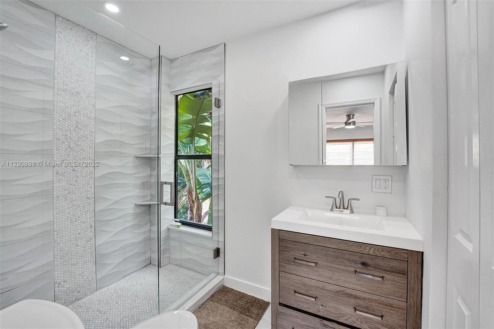 22322 Pineapple Walk Drive