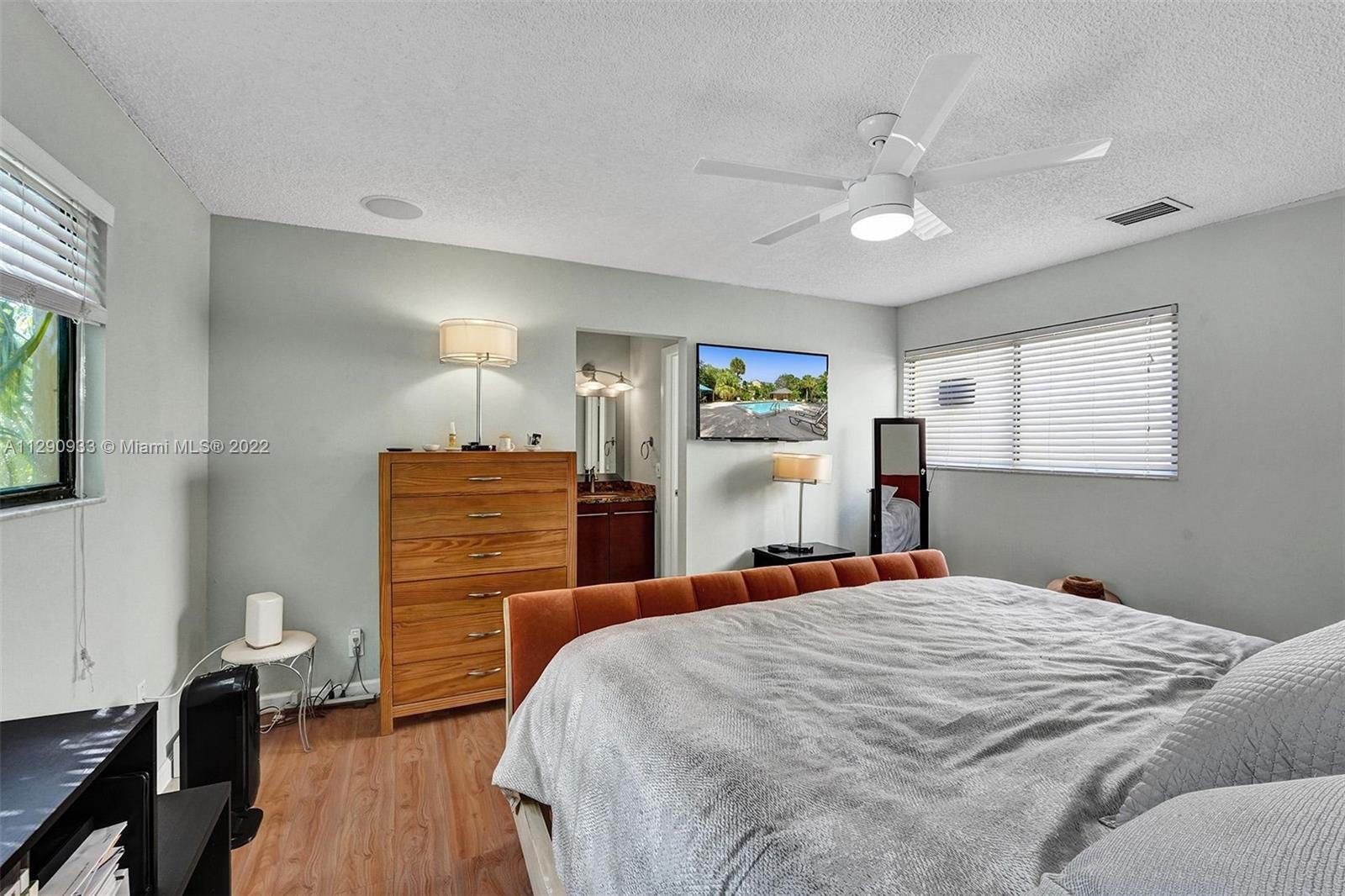 22322 Pineapple Walk Drive