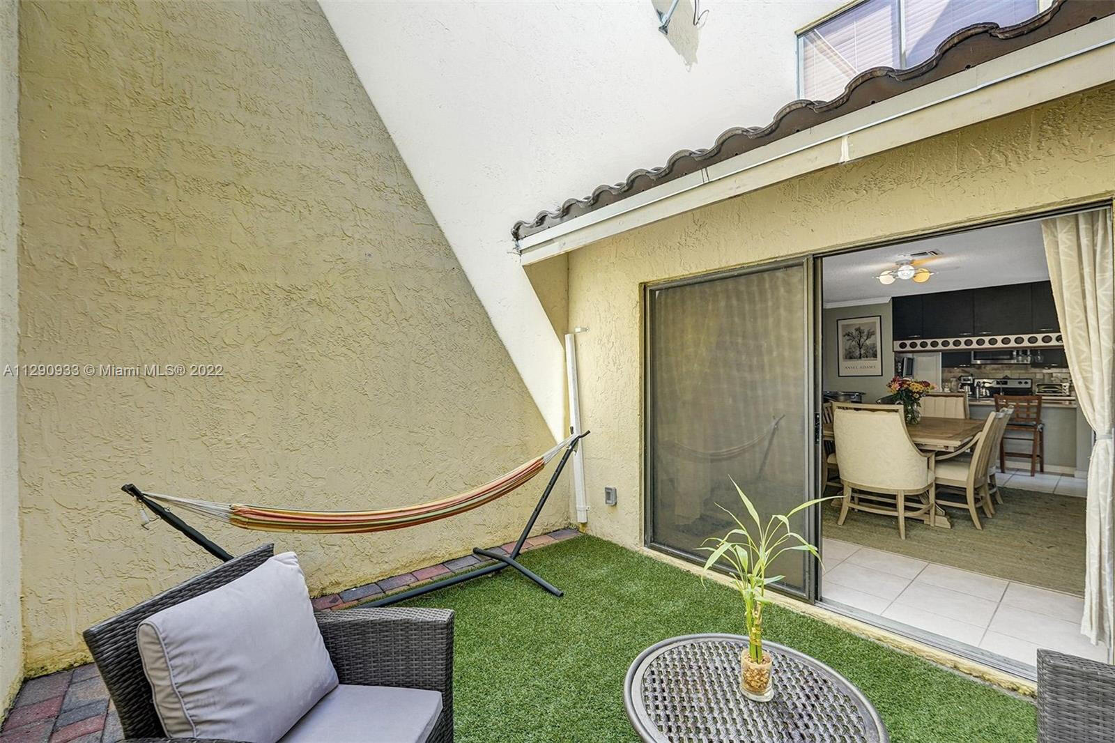 22322 Pineapple Walk Drive