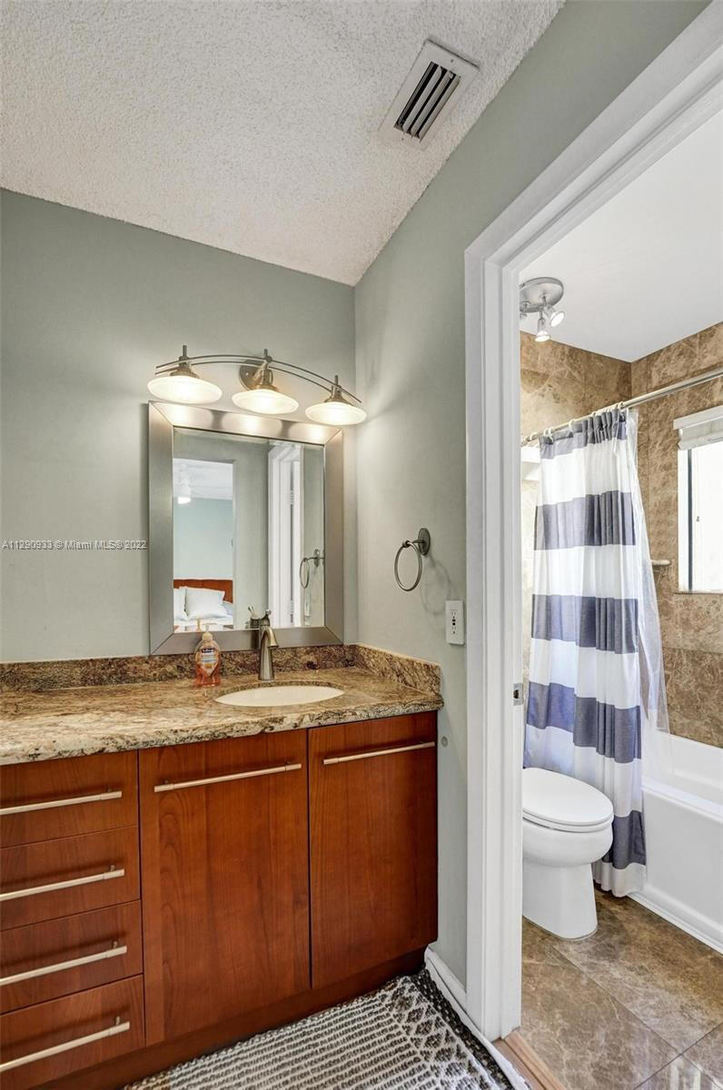 22322 Pineapple Walk Drive