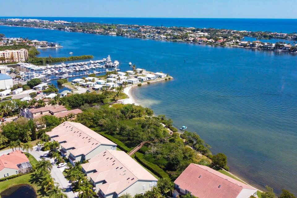 8200 Lakeshore Drive 2010