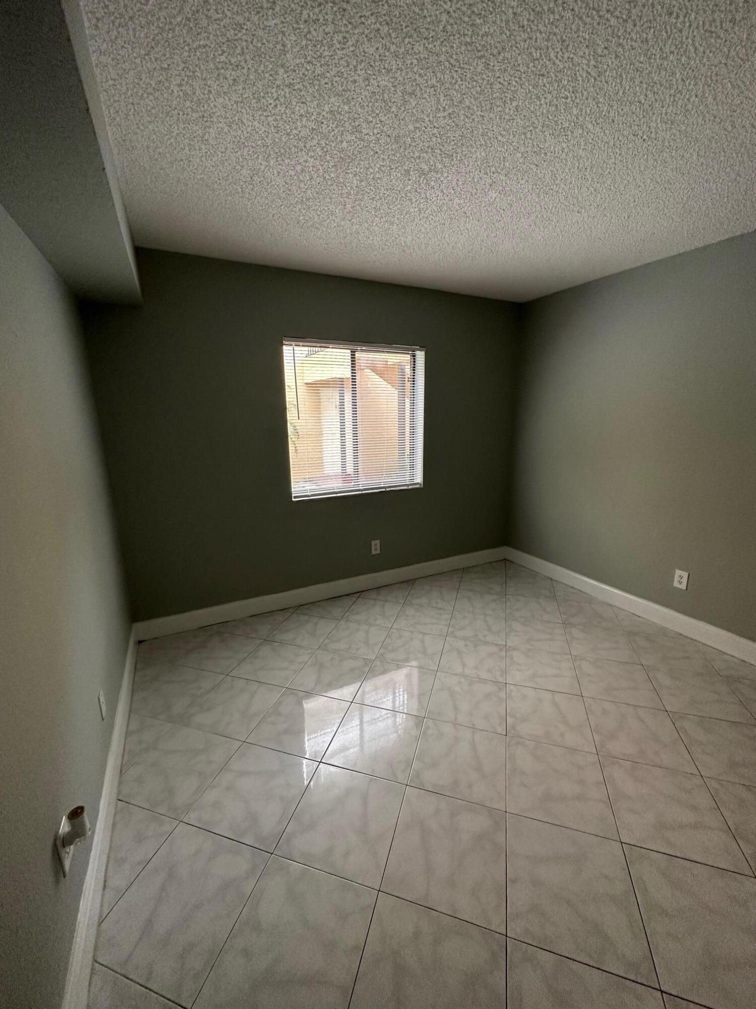 6031 10th Avenue N 118