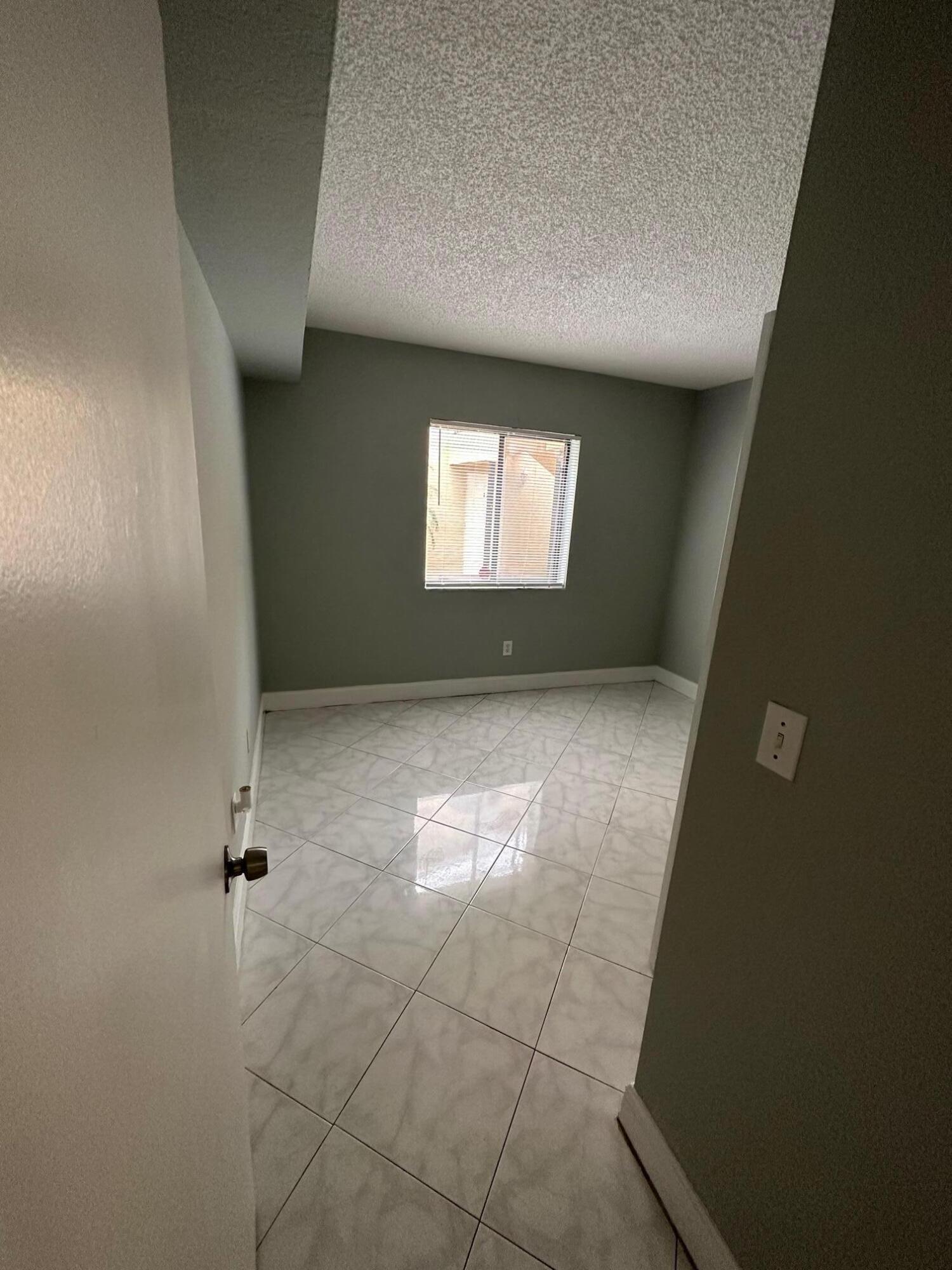 6031 10th Avenue N 118