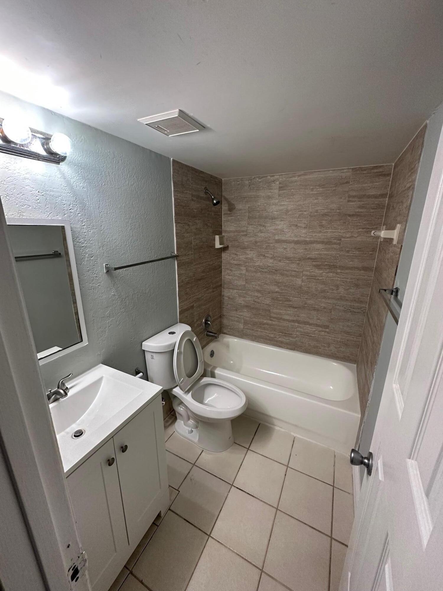 6031 10th Avenue N 118