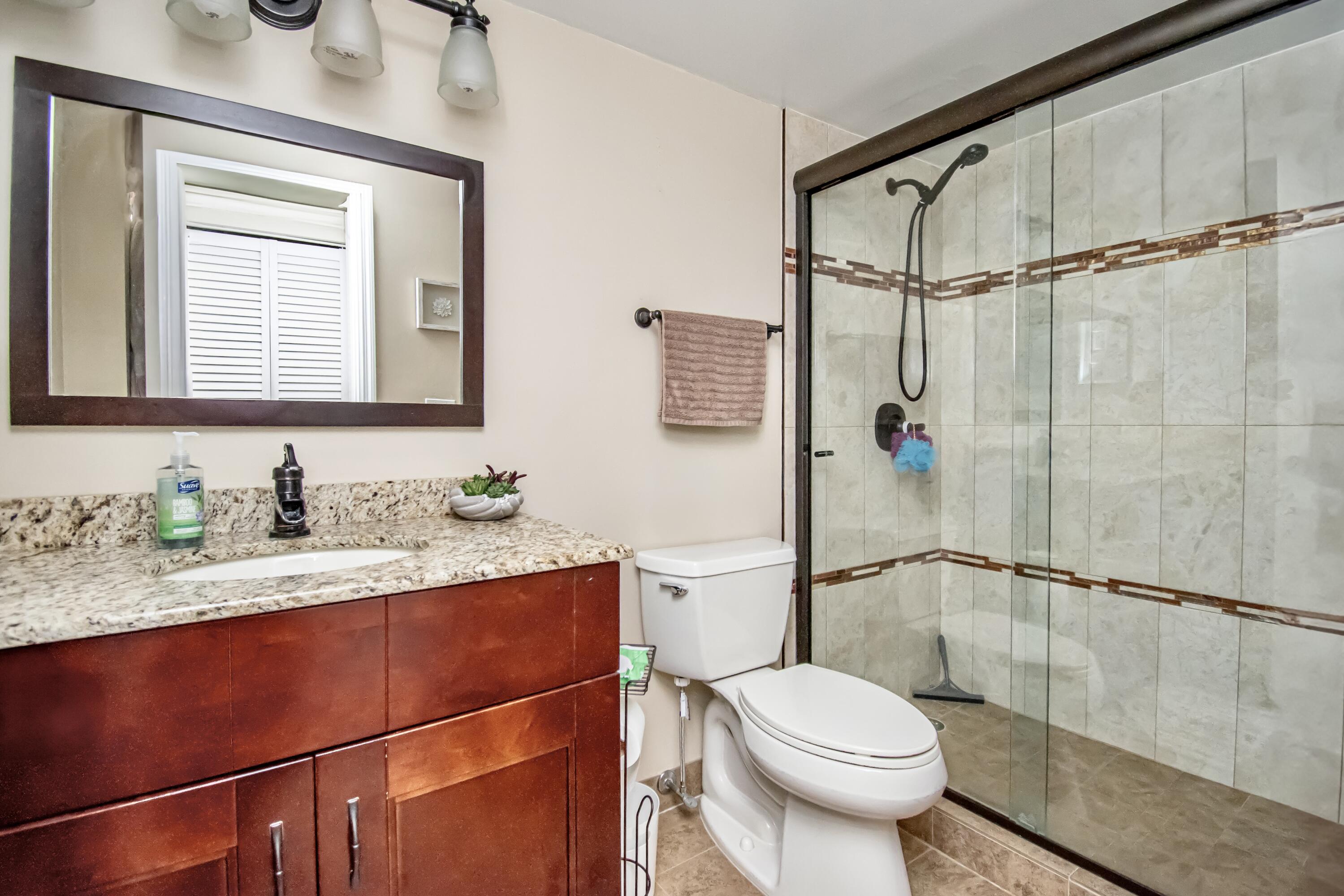 7286 Huntington Lane 408