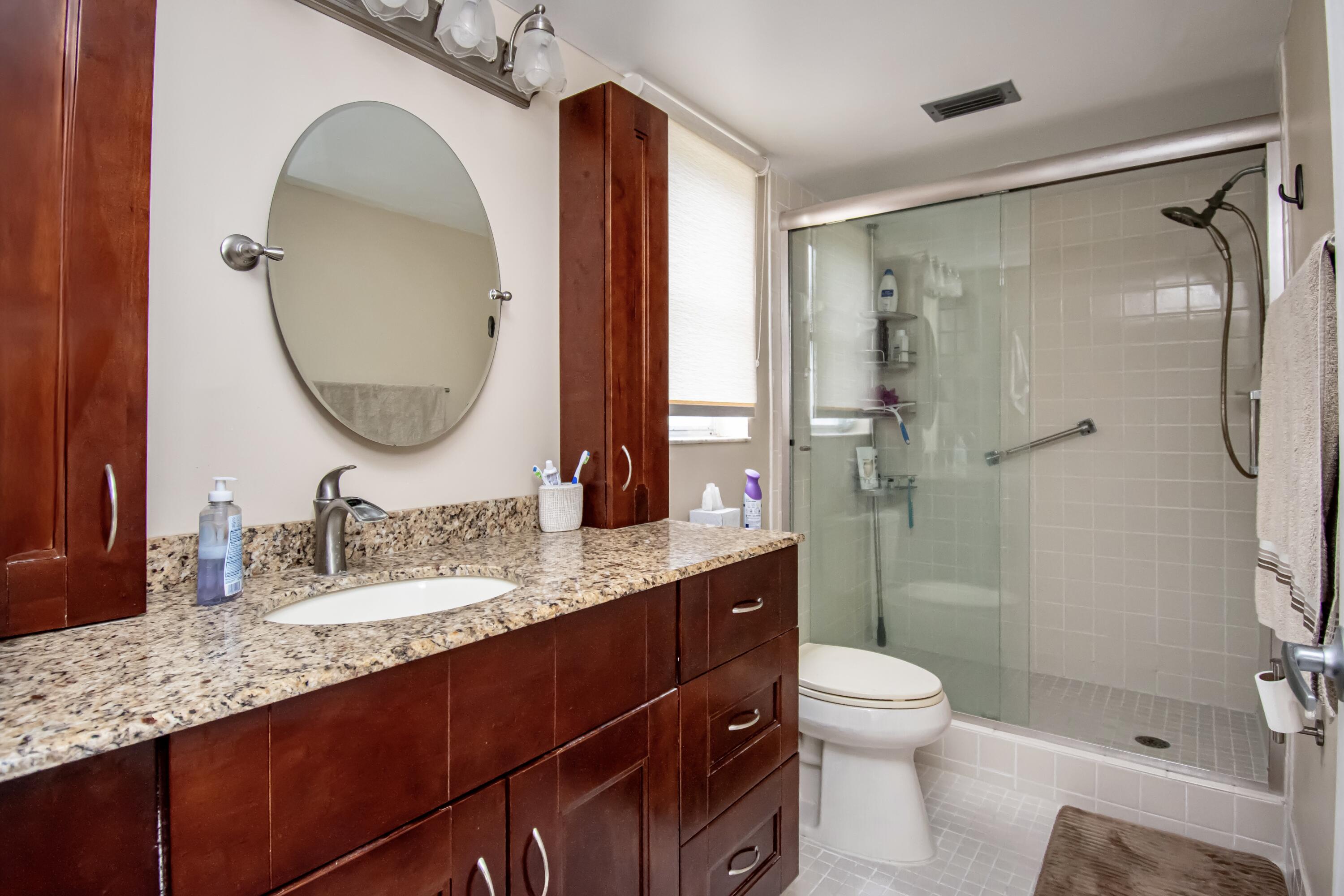 7286 Huntington Lane 408