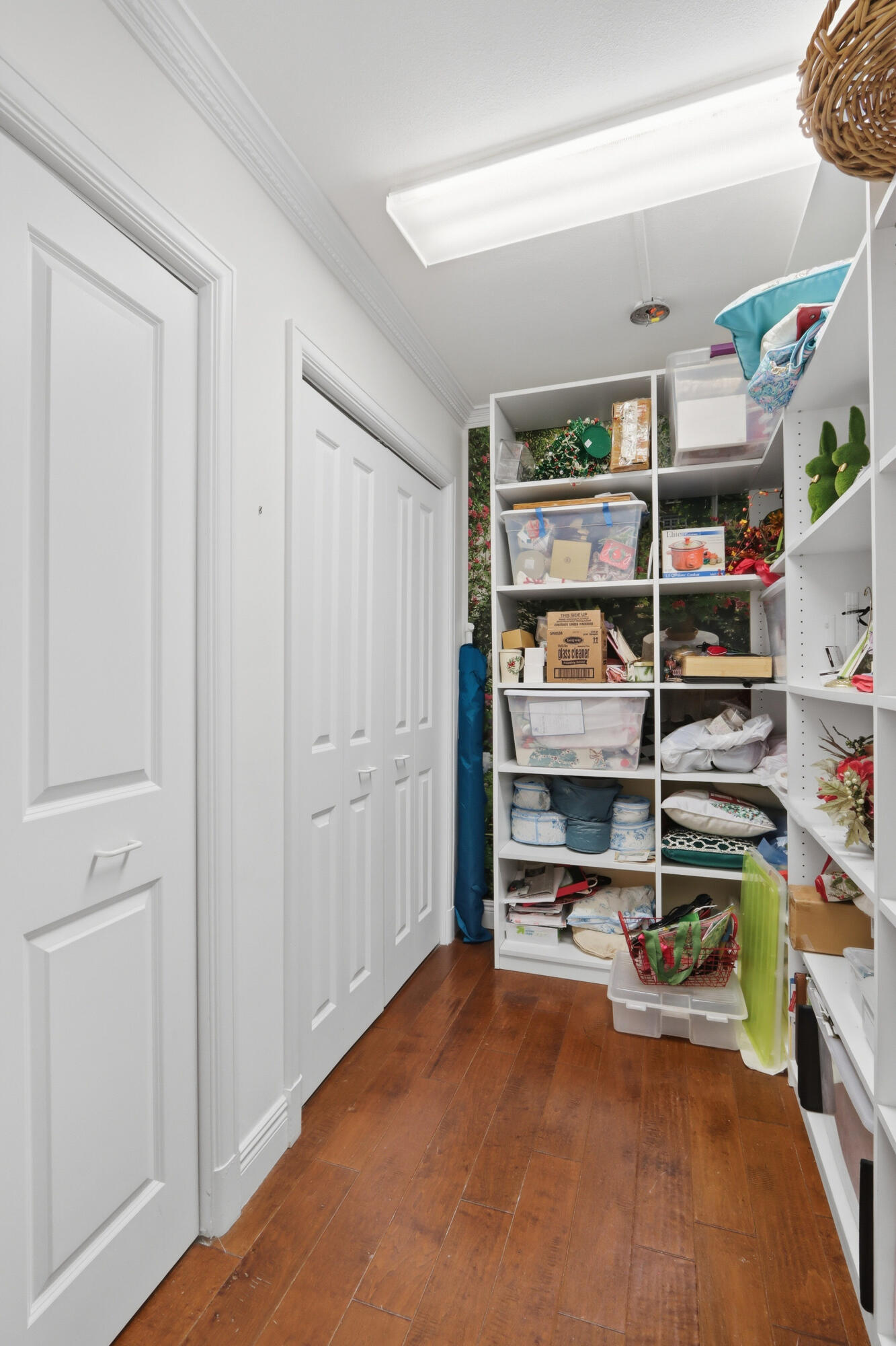 6133 Balboa Circle 302