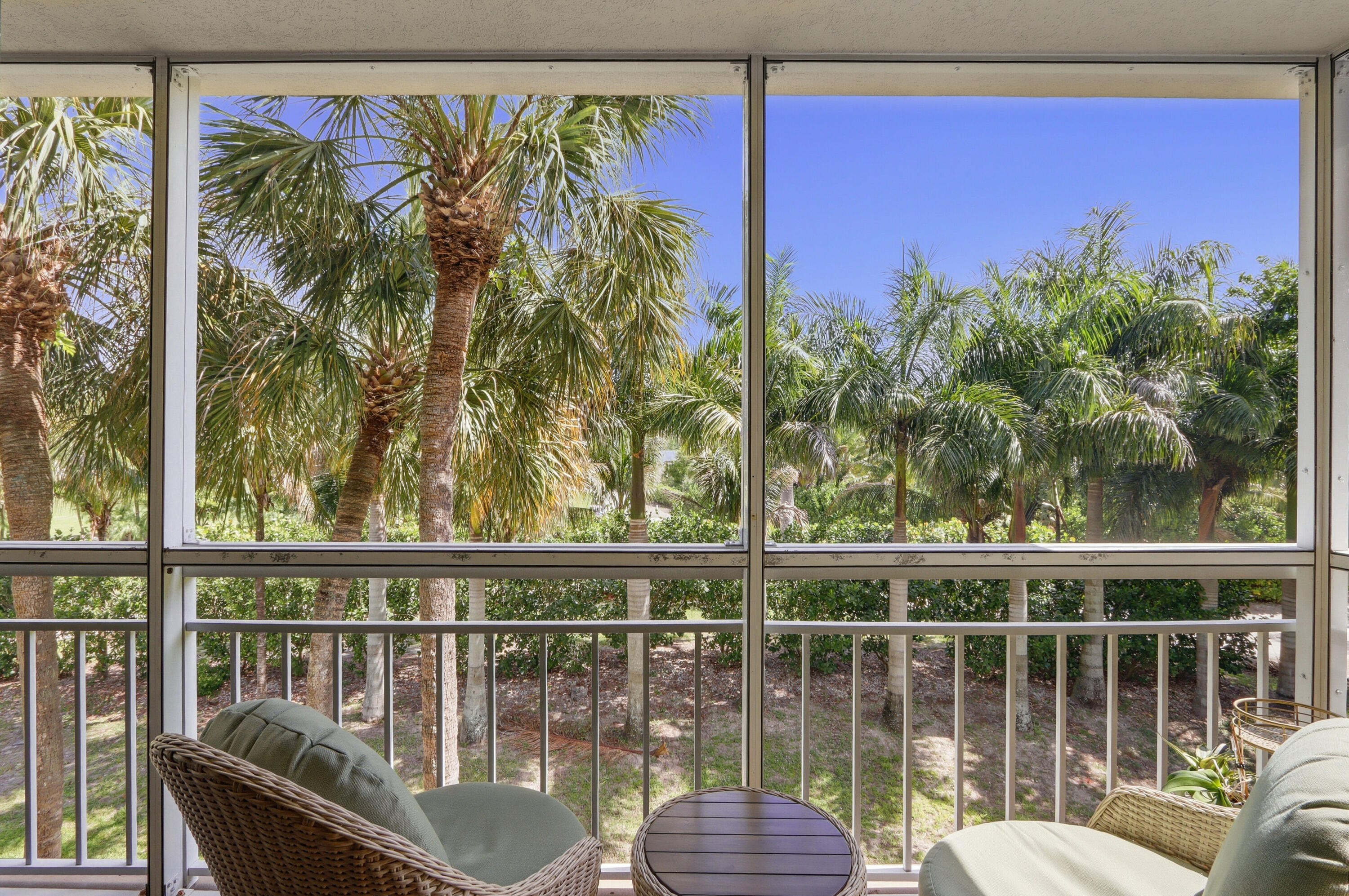 6133 Balboa Circle 302