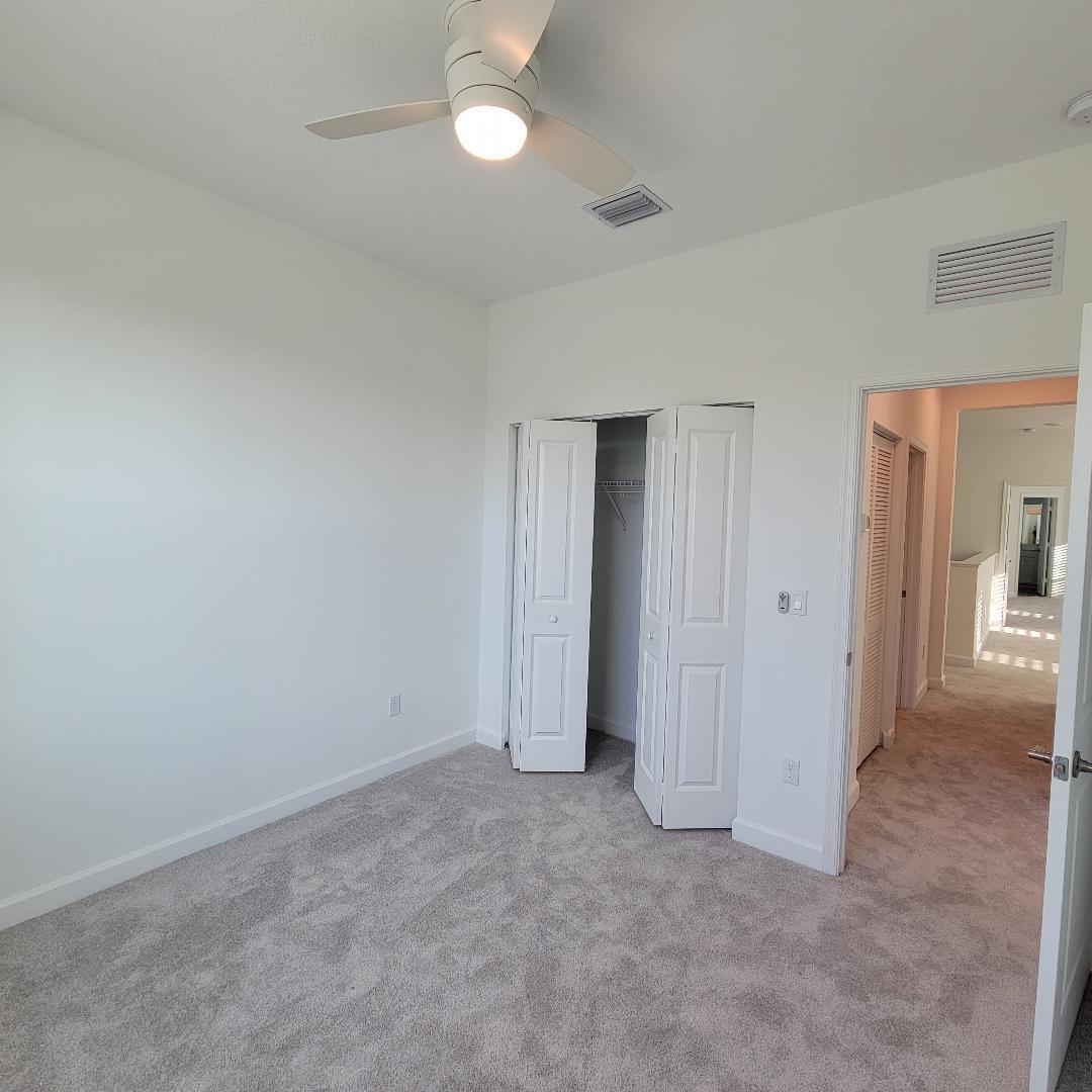 8978 Zevon Court