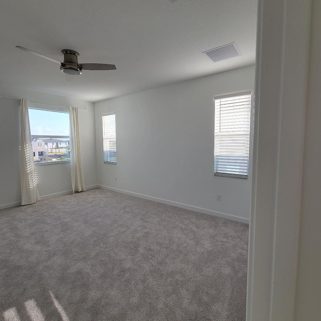 8978 Zevon Court