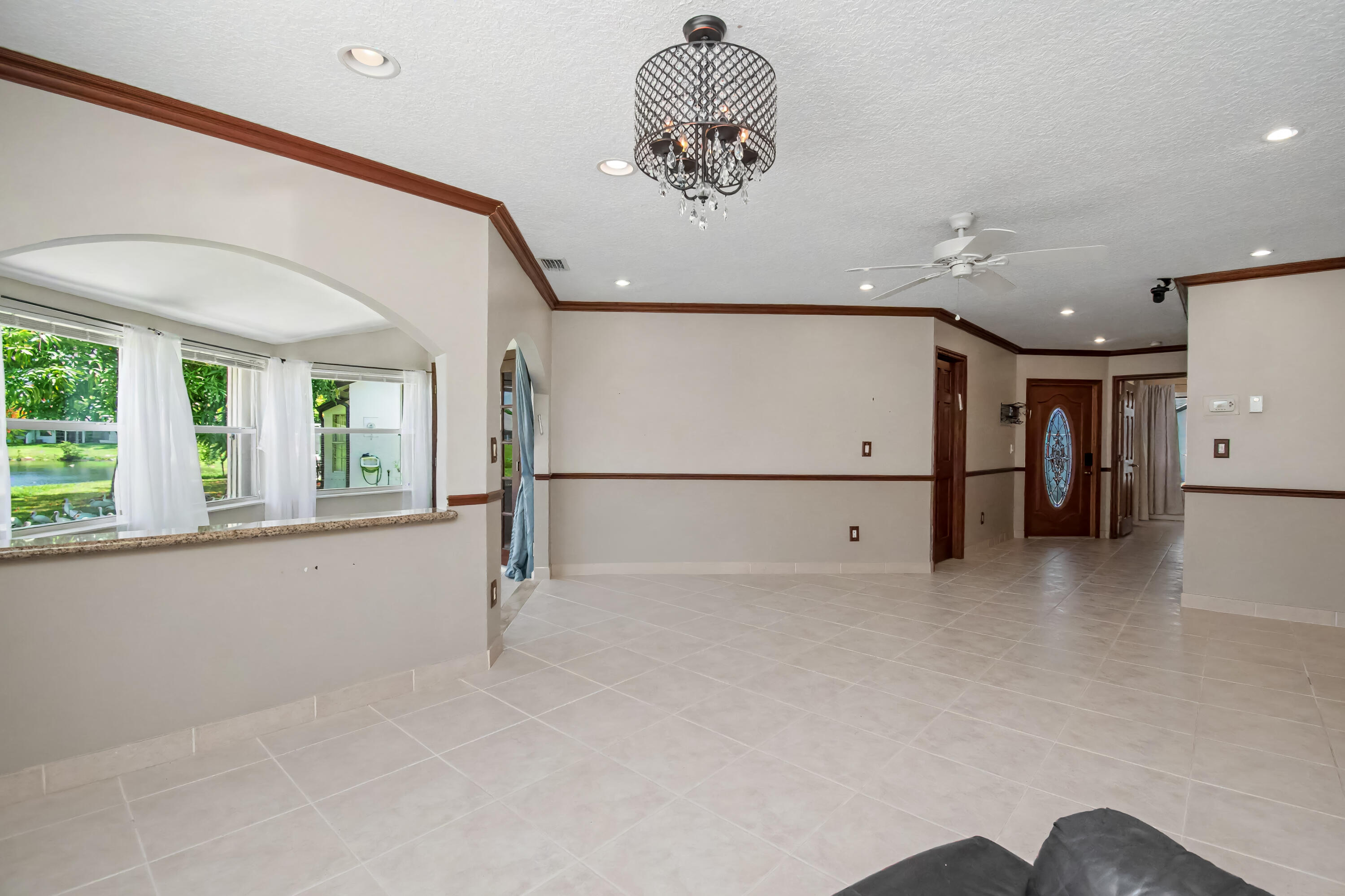 9709 Sunny Isle Circle