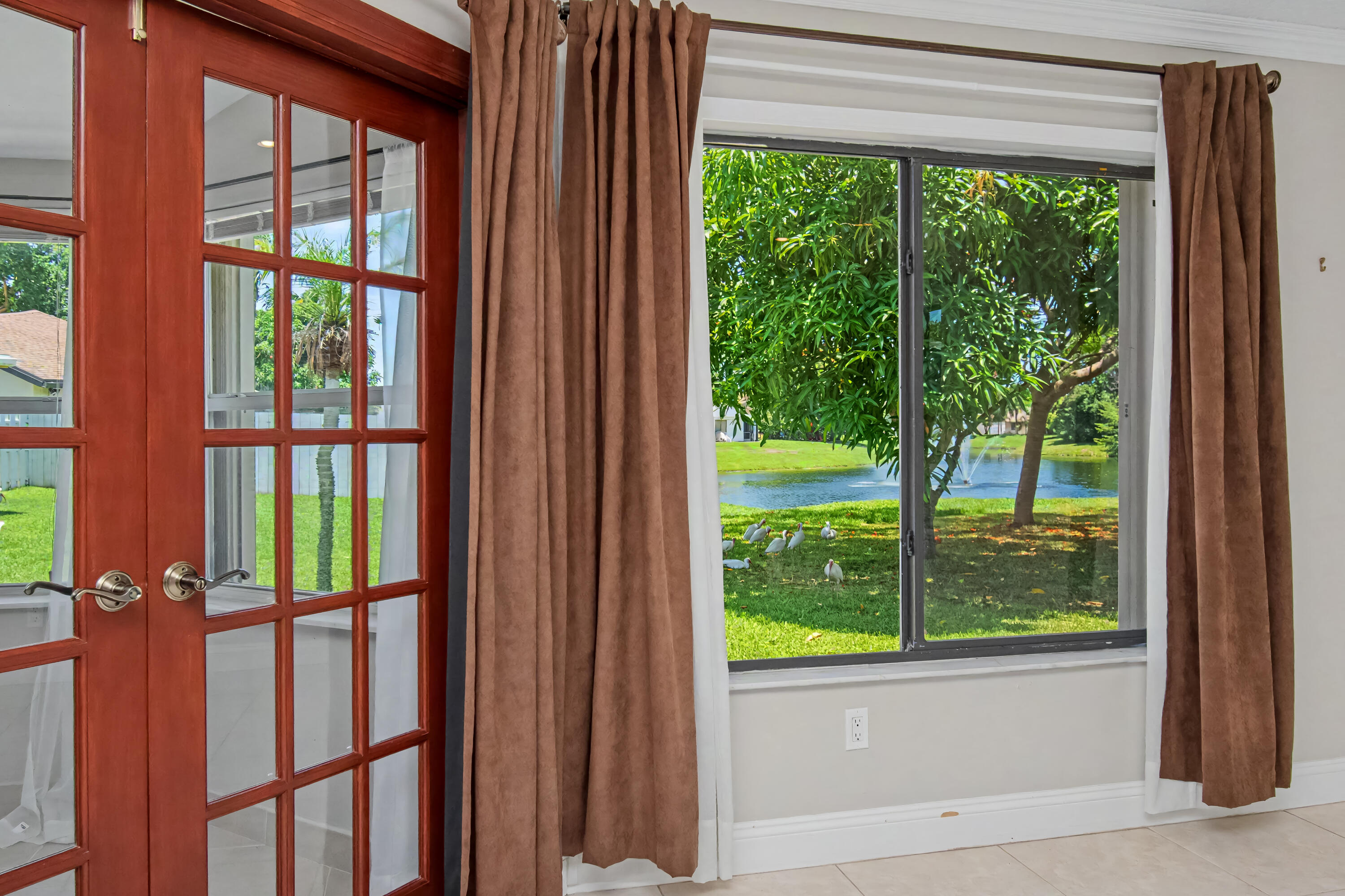 9709 Sunny Isle Circle