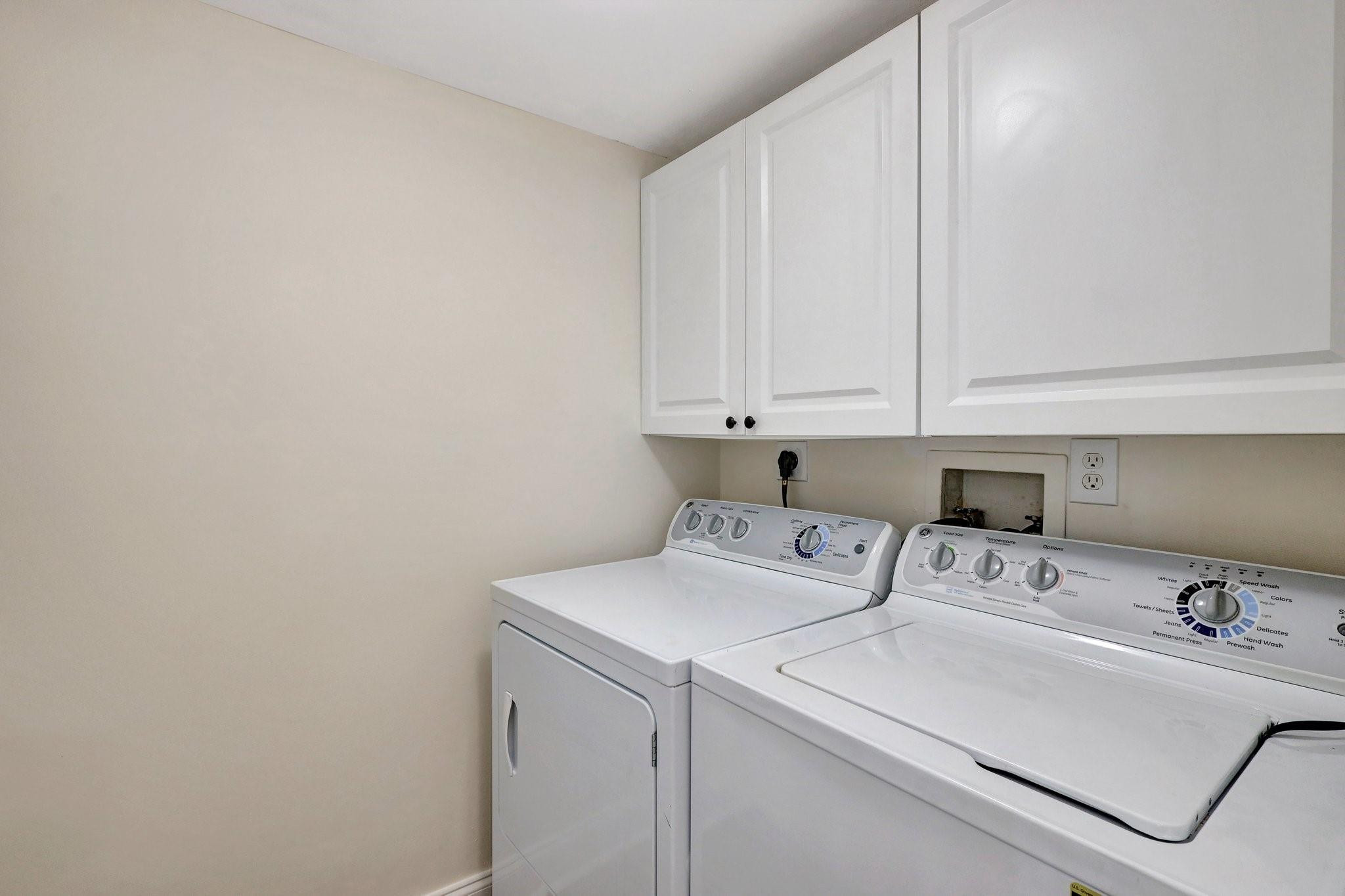 14460 Strathmore Lane
