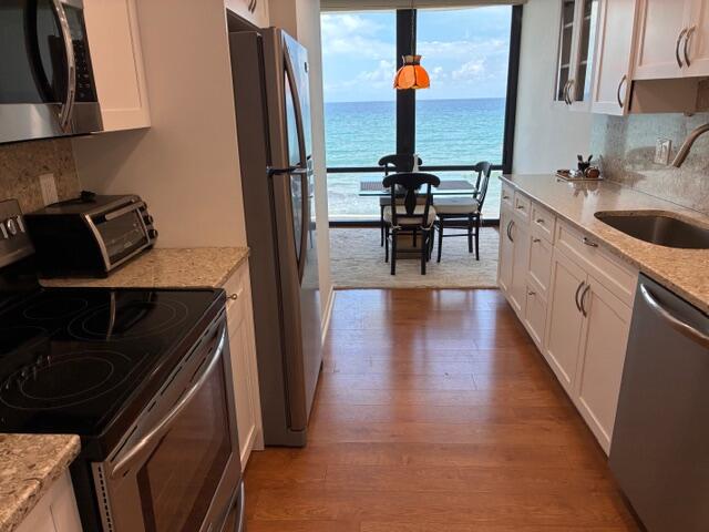 250 S Ocean Boulevard 3h