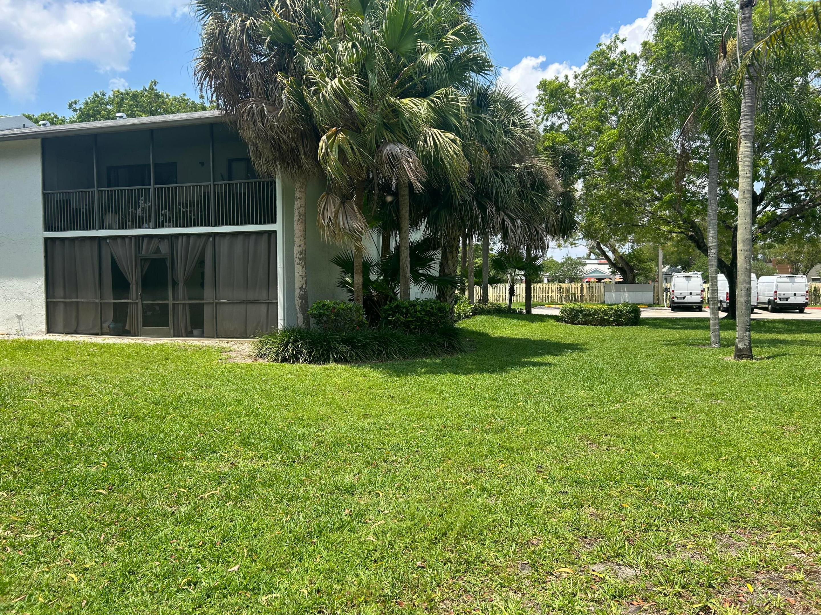 1290 S Military Trail 414