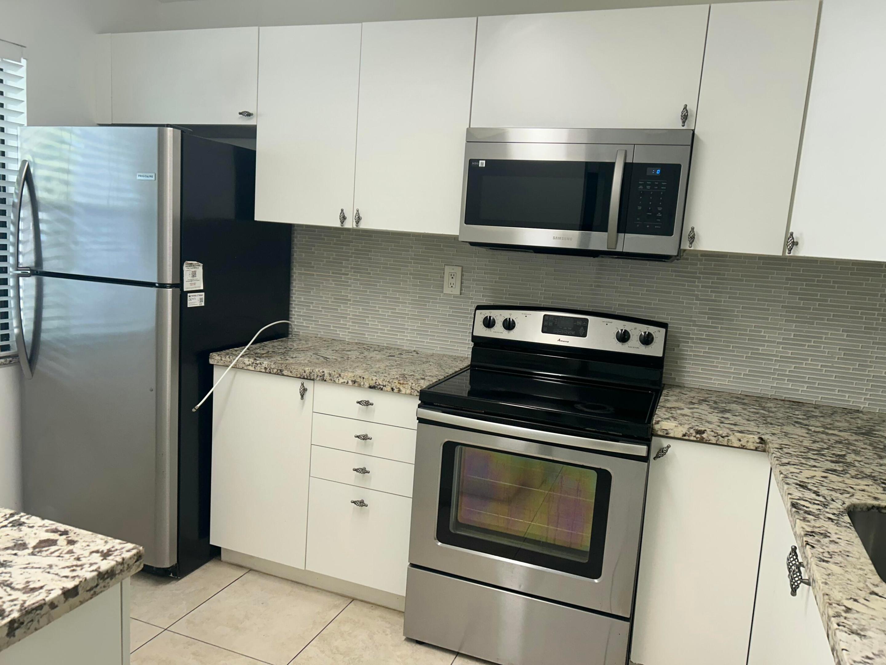 1290 S Military Trail 414