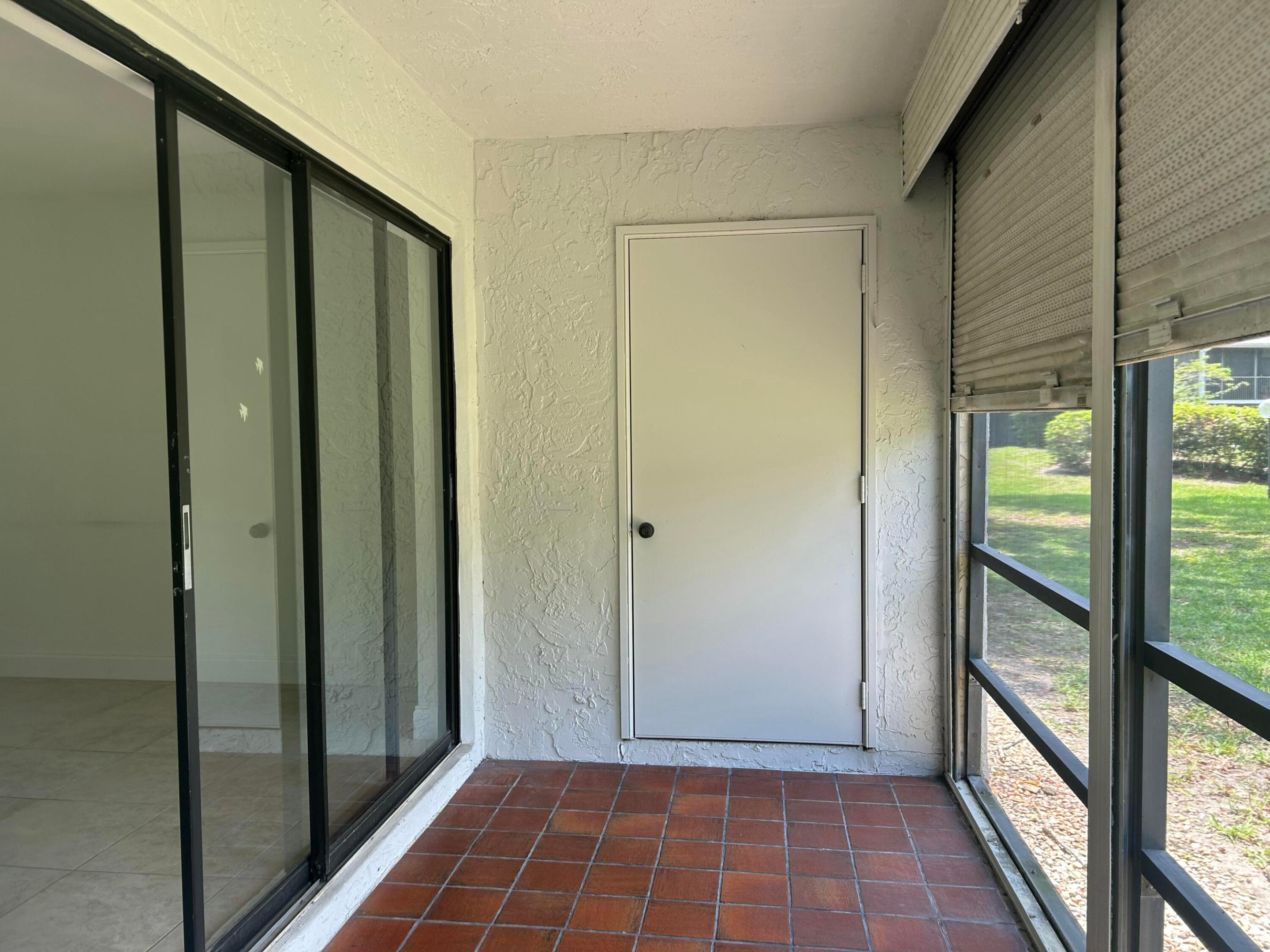 1290 S Military Trail 414