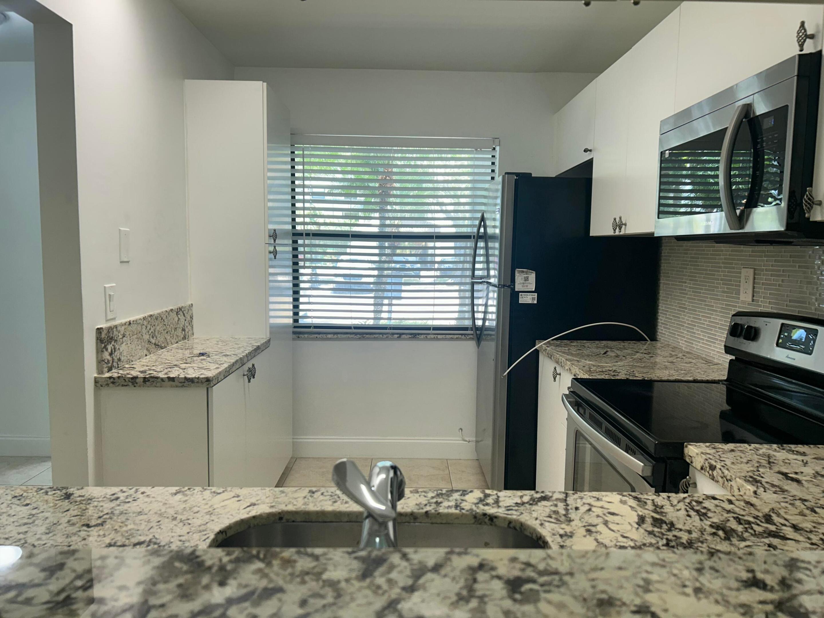 1290 S Military Trail 414