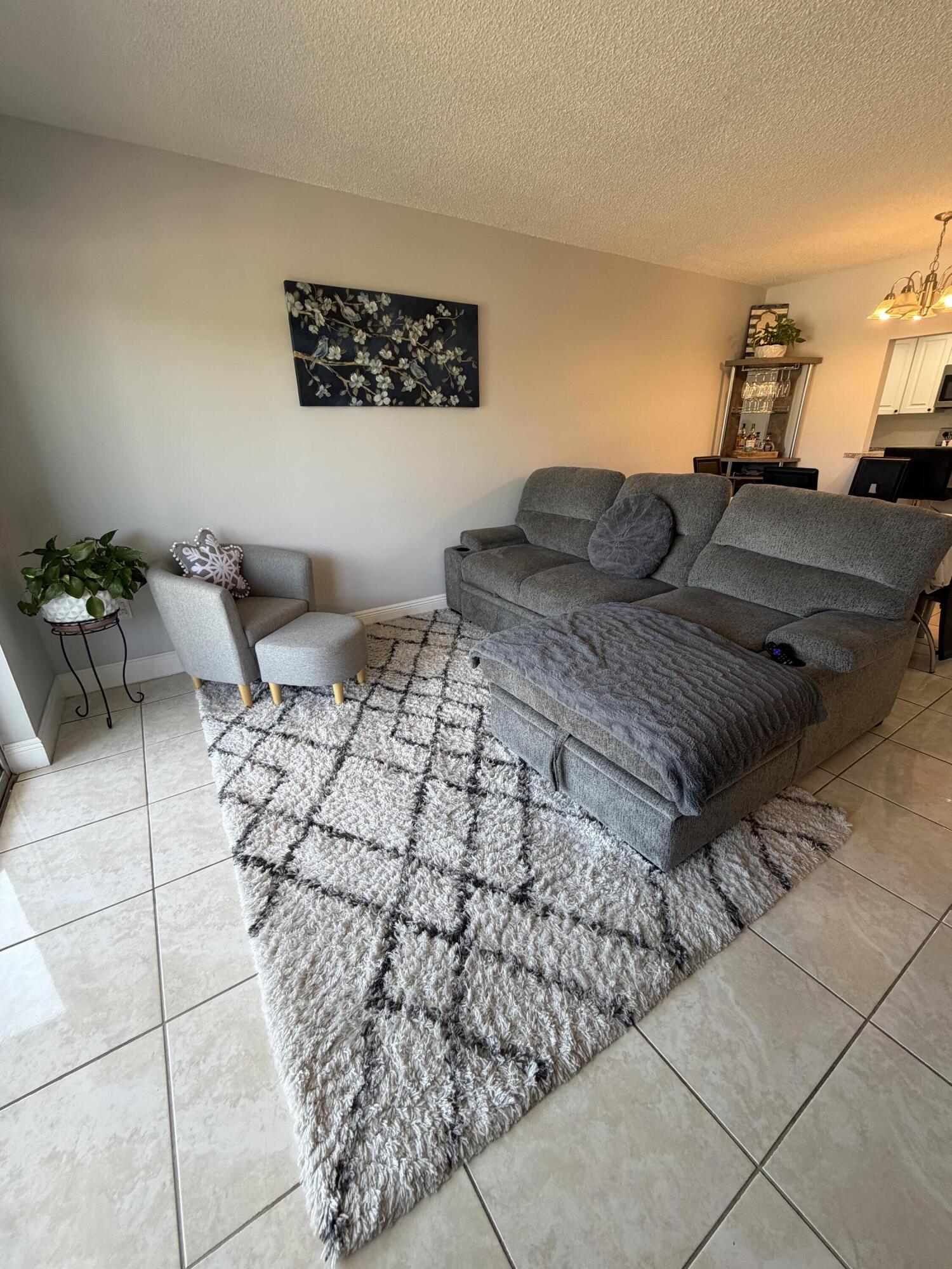 4174 Inverrary Drive 309