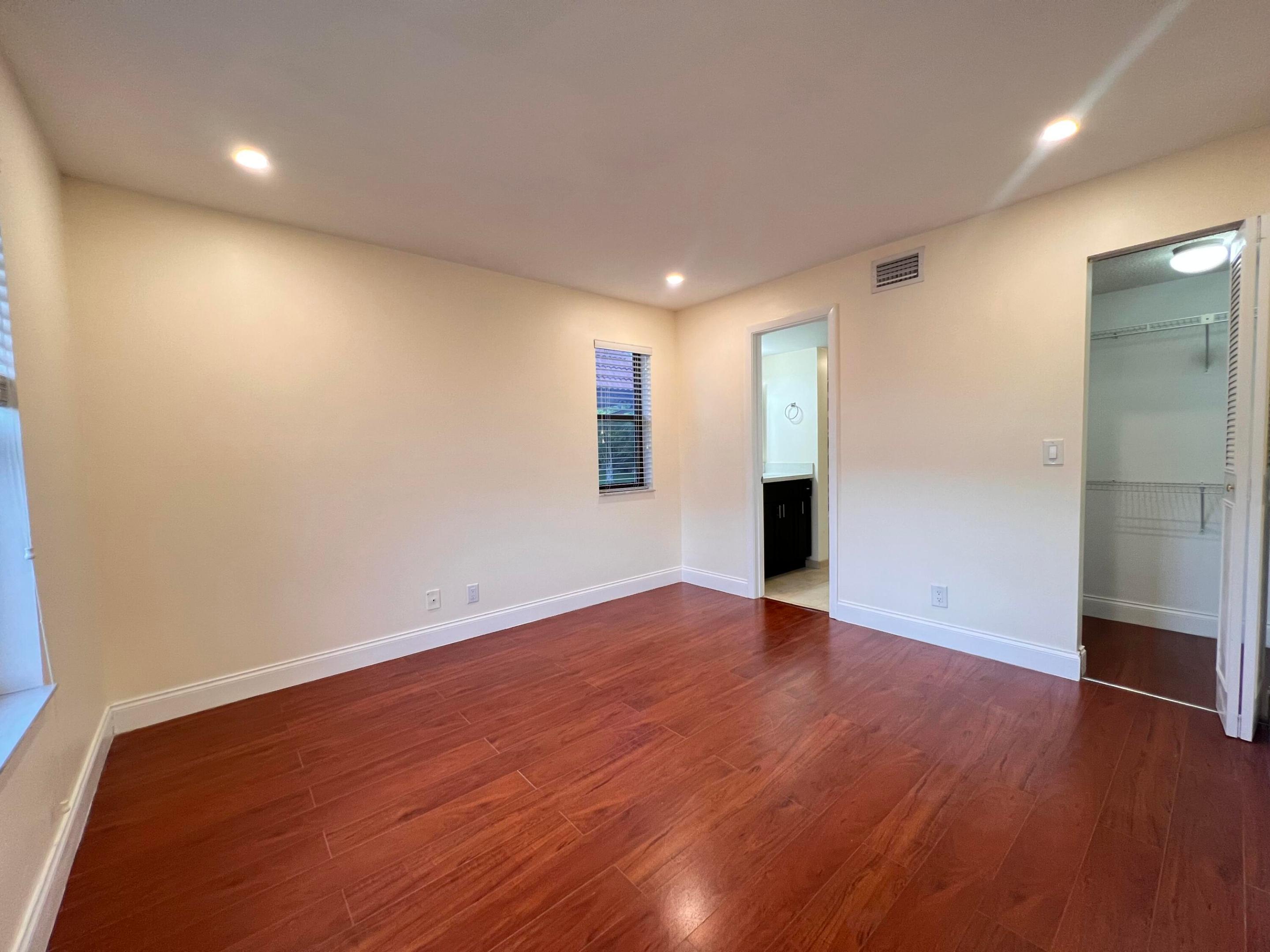 21911 Lake Forest Circle 206