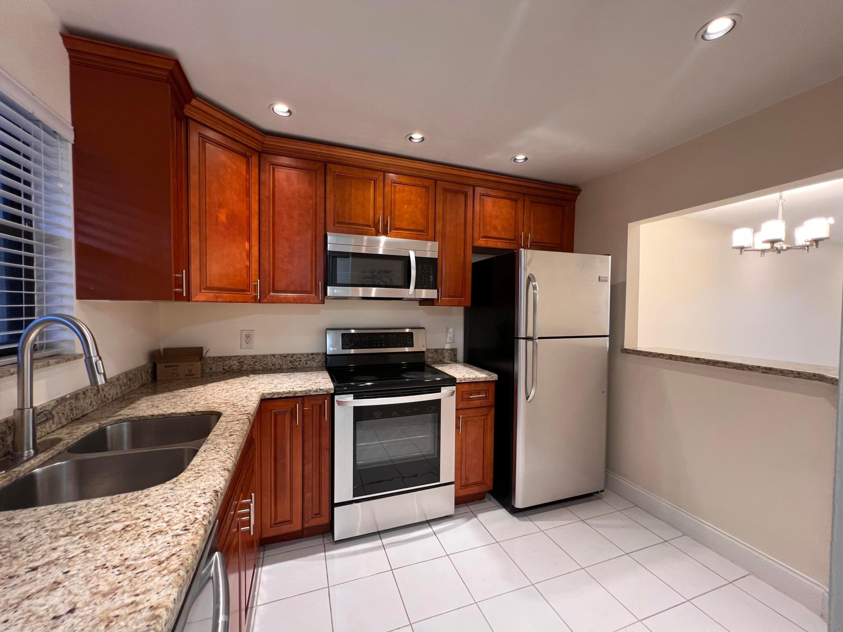 21911 Lake Forest Circle 206