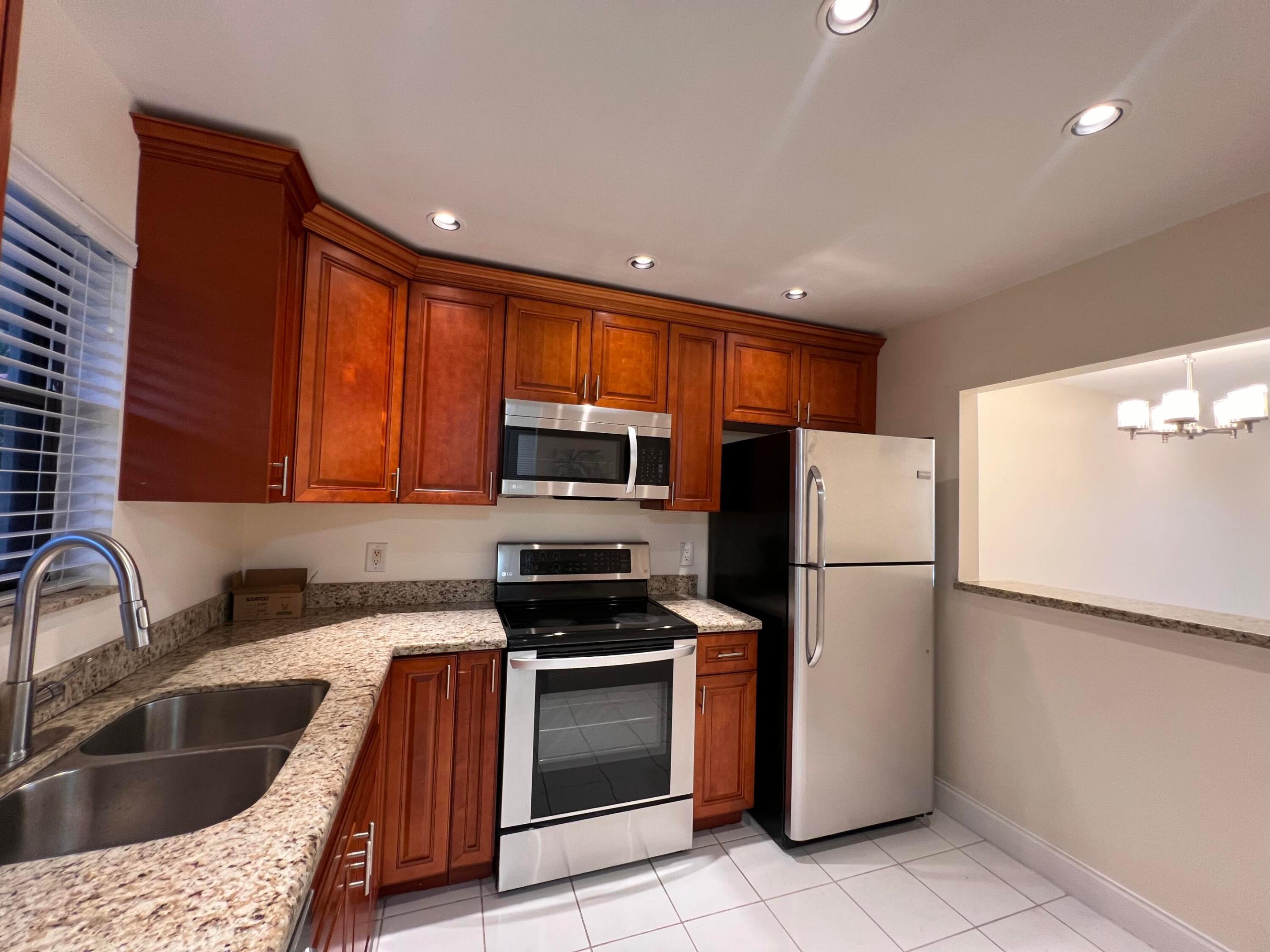 21911 Lake Forest Circle 206