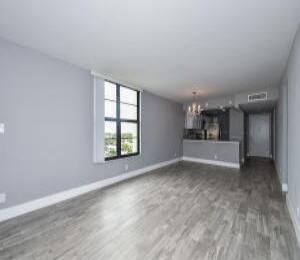 12 Royal Palm Way 6060