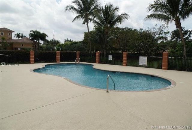 3512 Briar Bay Boulevard 105
