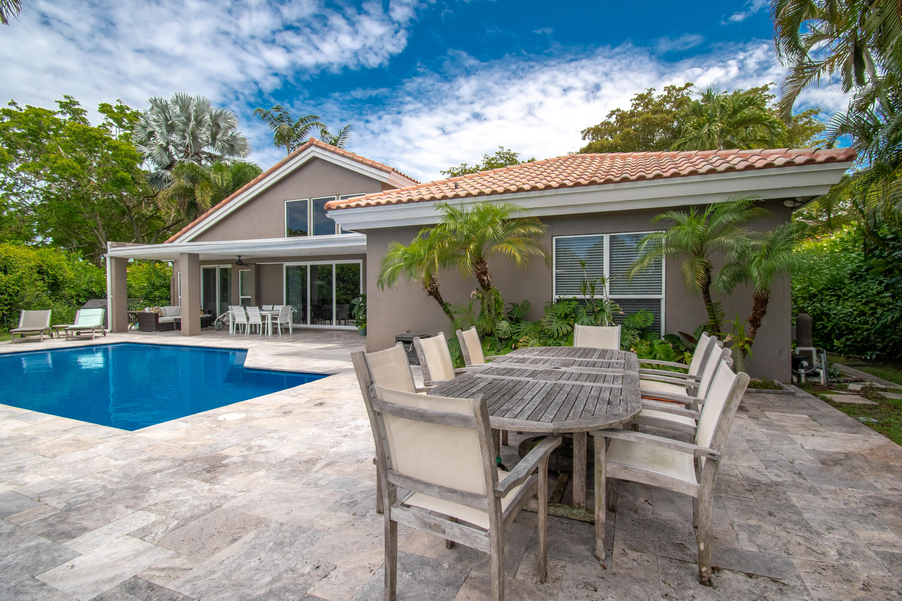 2653 NW 46th Street