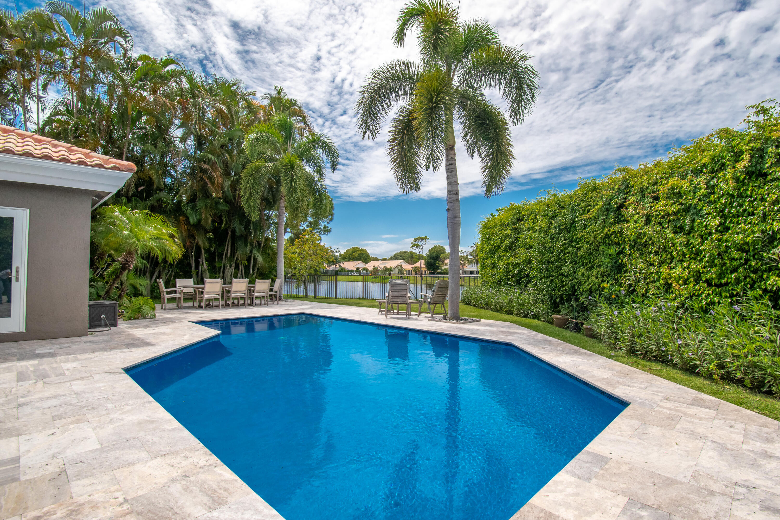 2653 NW 46th Street