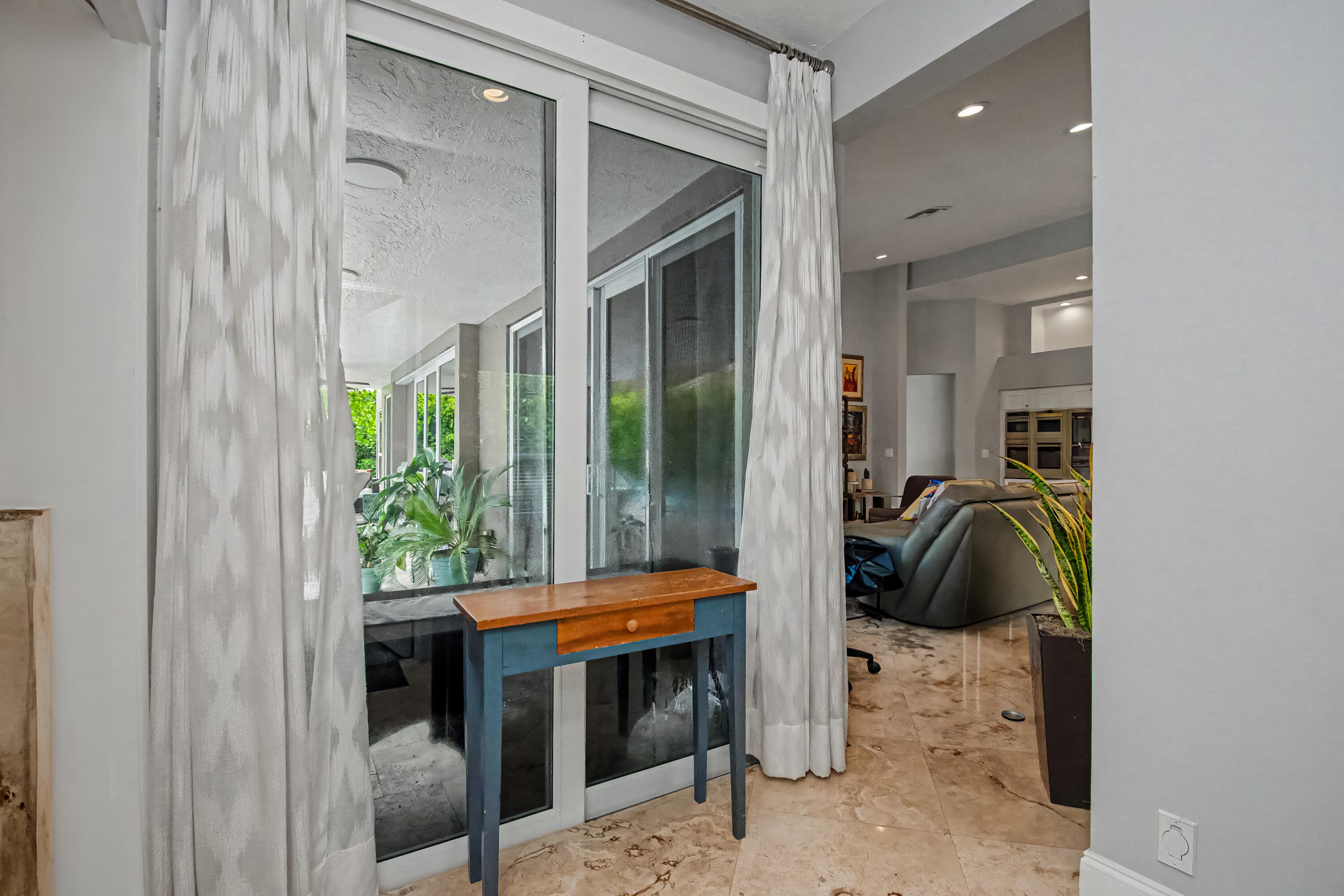 2653 NW 46th Street