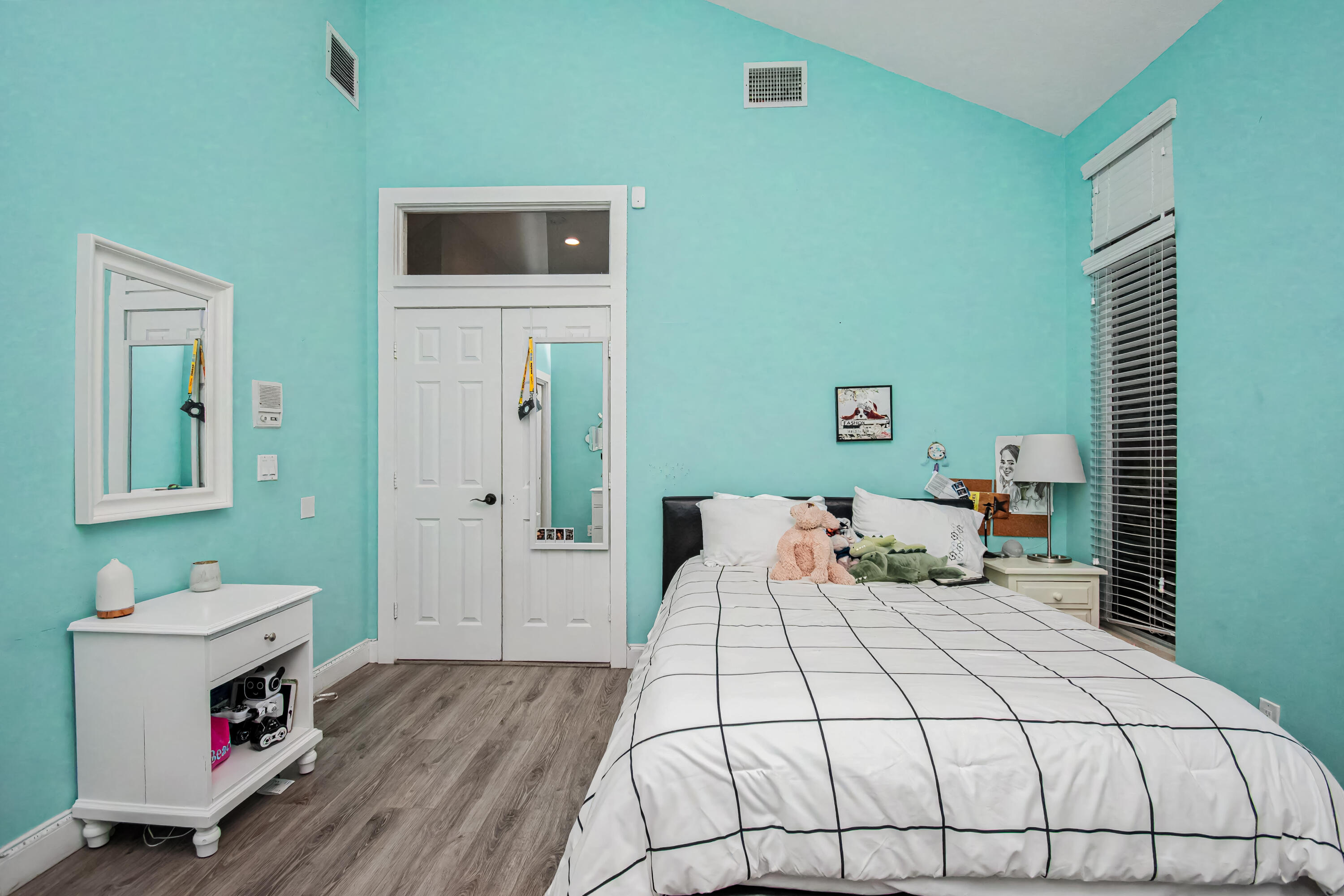 2653 NW 46th Street