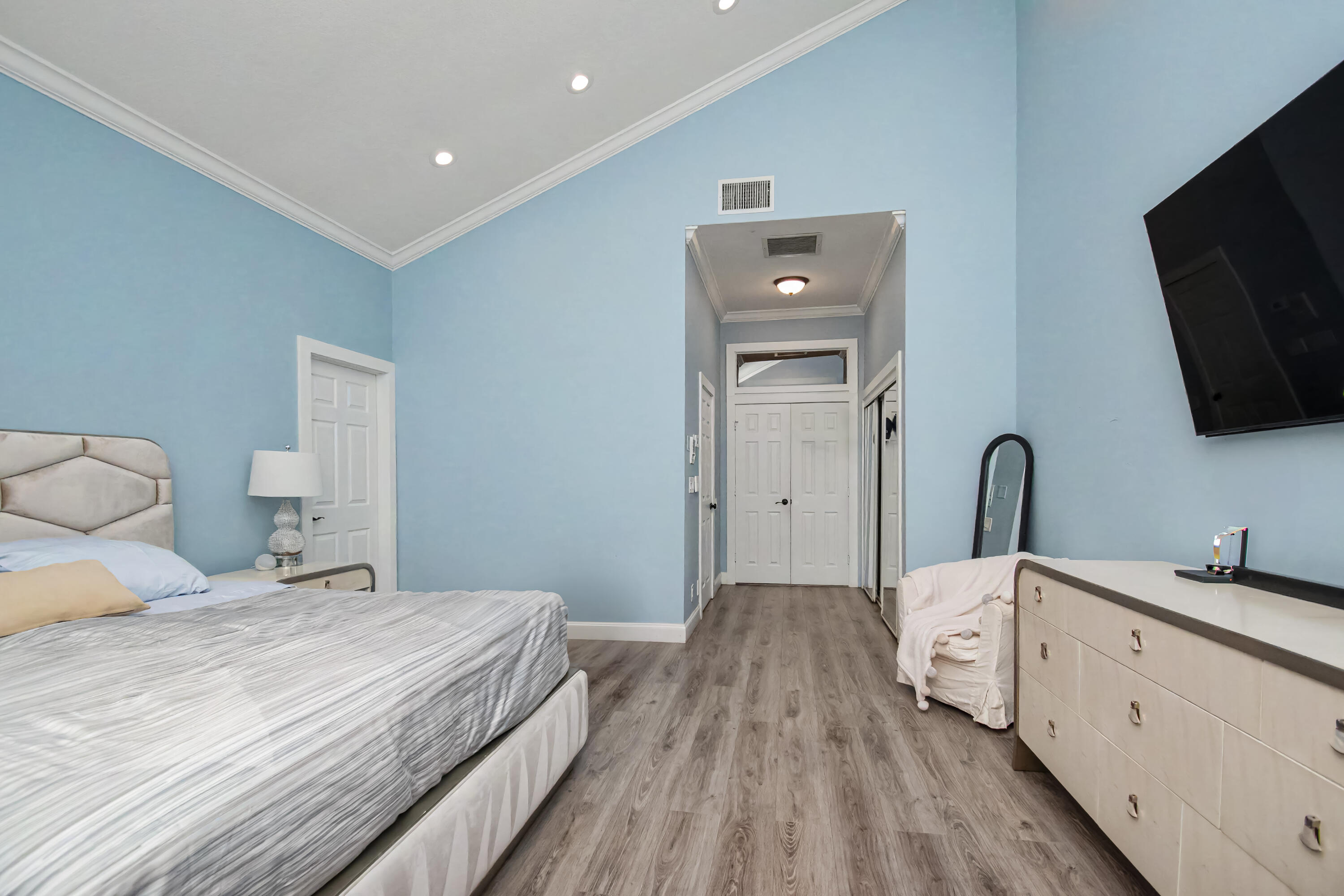 2653 NW 46th Street