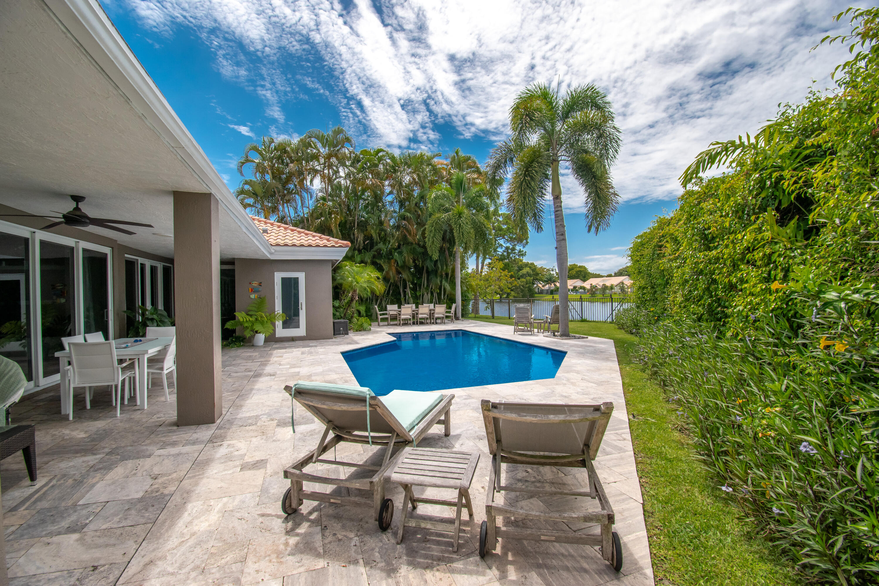 2653 NW 46th Street