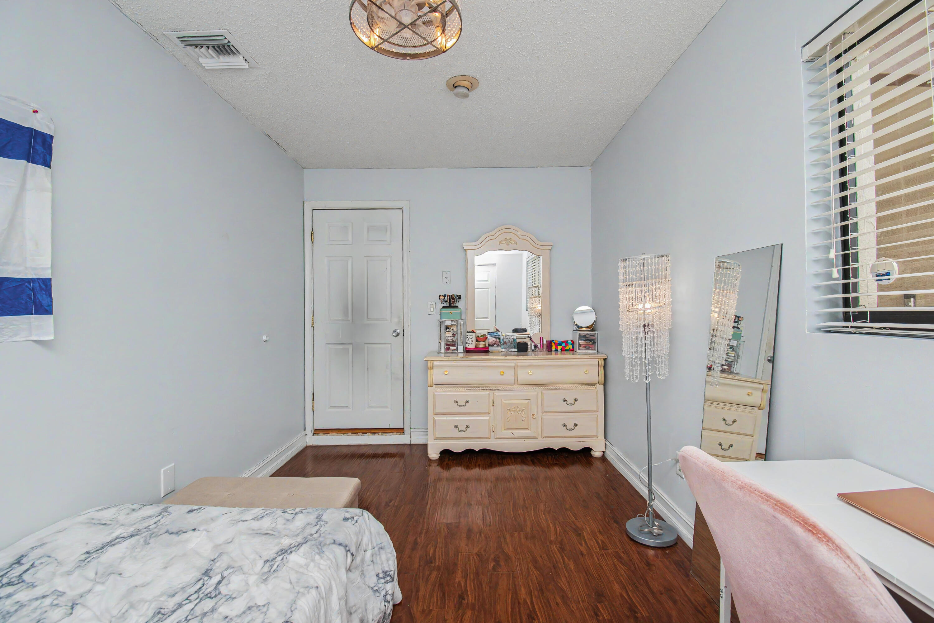 22209 Morning Glory Terrace