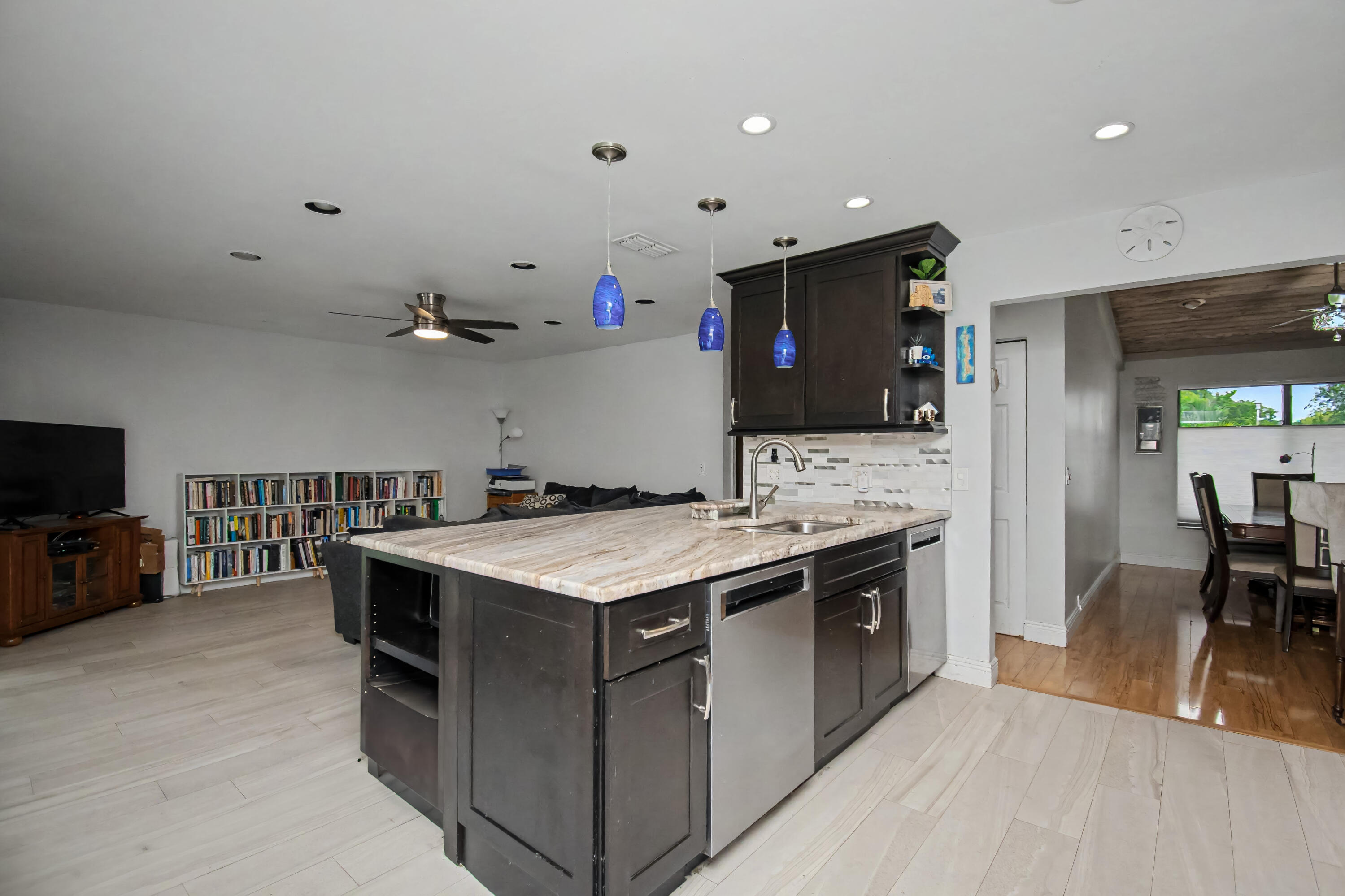 22209 Morning Glory Terrace