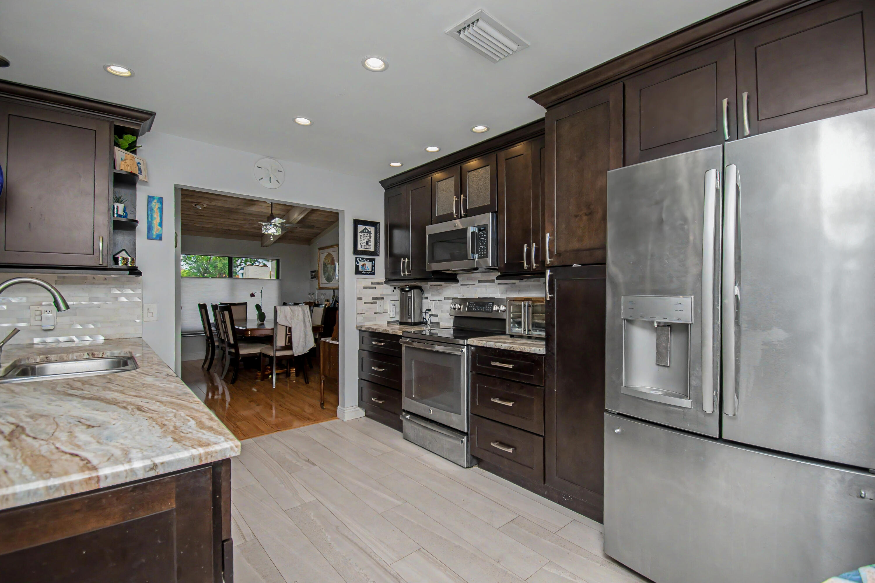 22209 Morning Glory Terrace