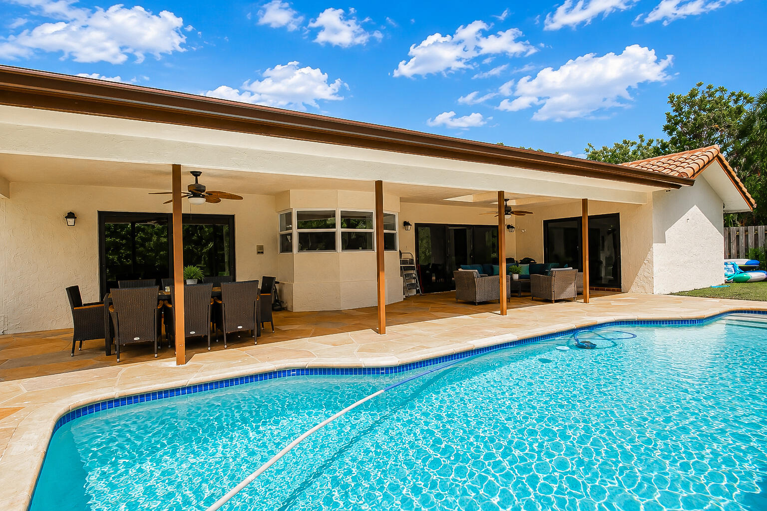 22209 Morning Glory Terrace
