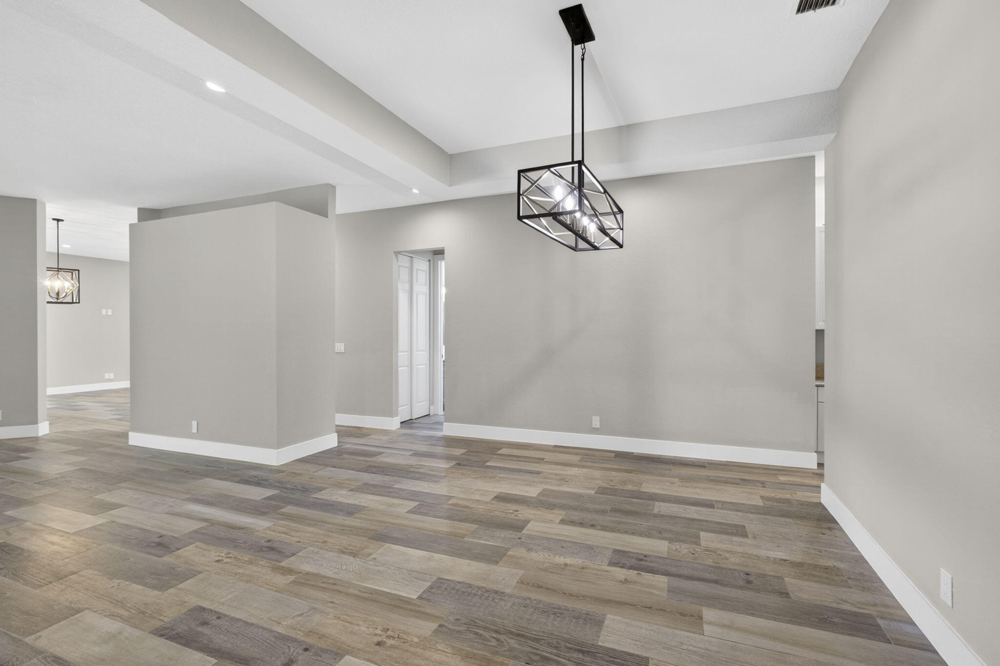 4293 Mariners Cove Drive