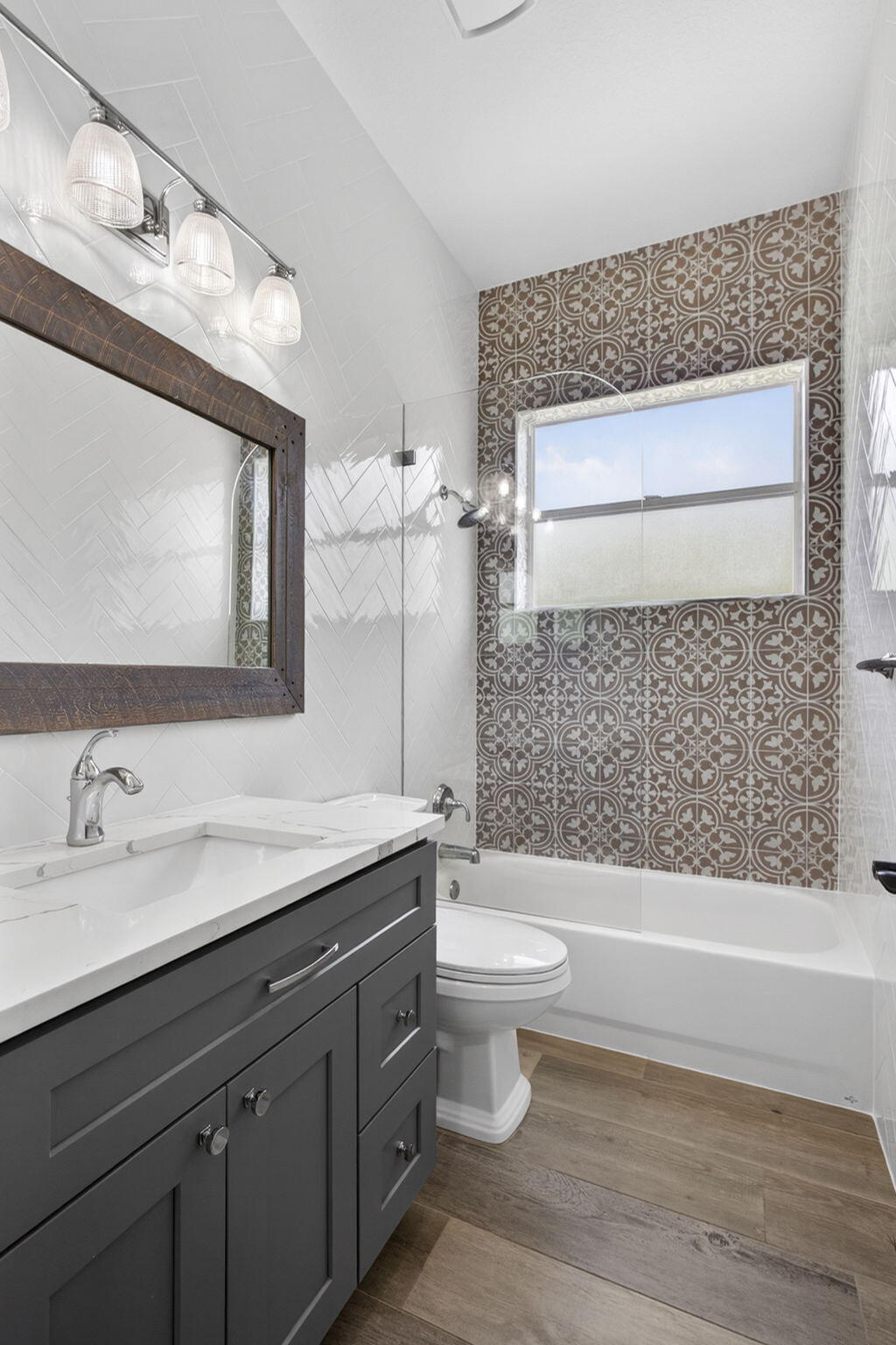 4293 Mariners Cove Drive