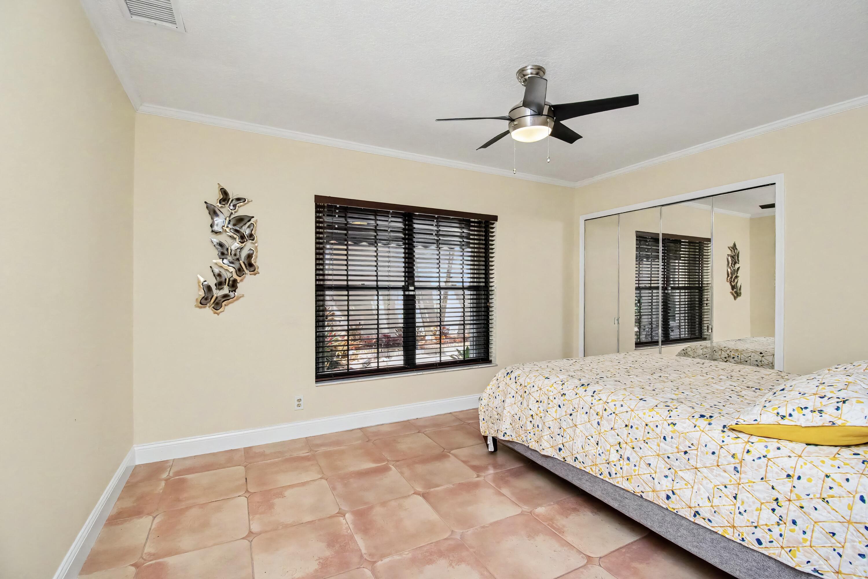 21718 Club Villa Terrace
