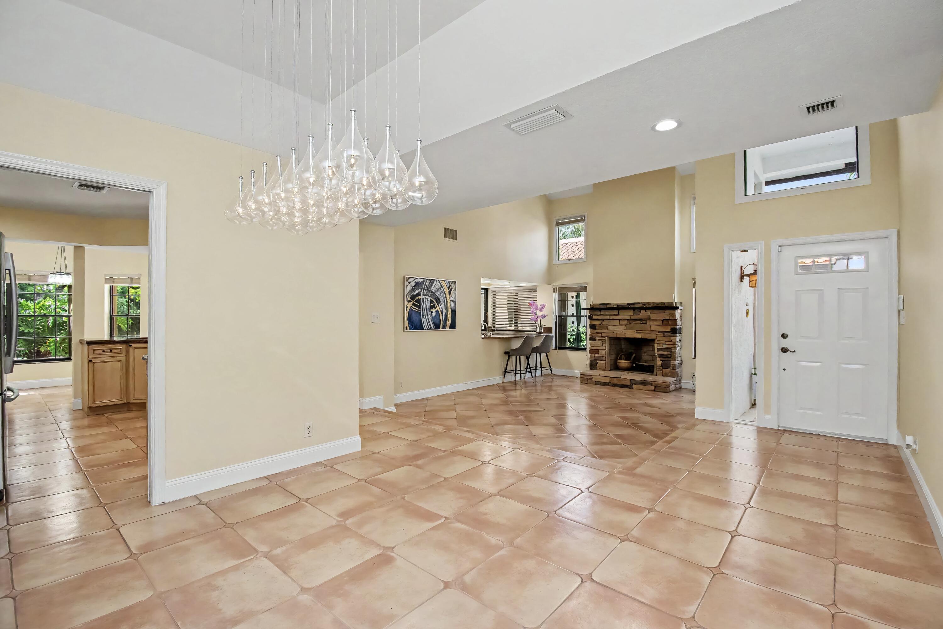 21718 Club Villa Terrace
