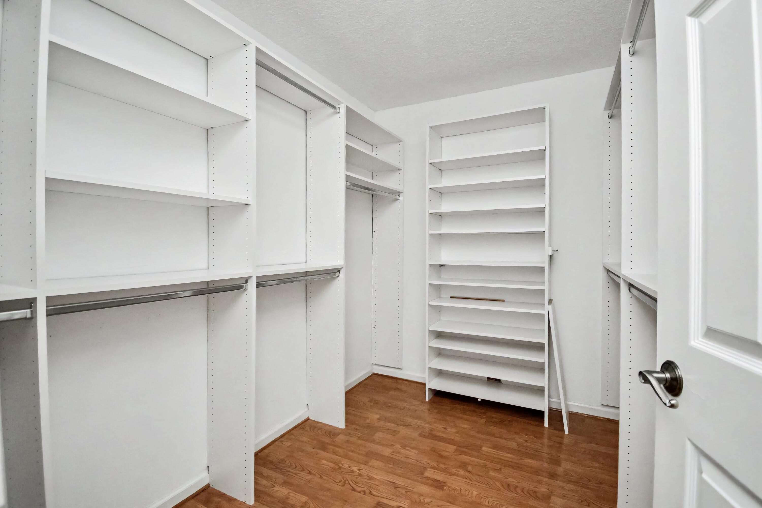 21718 Club Villa Terrace