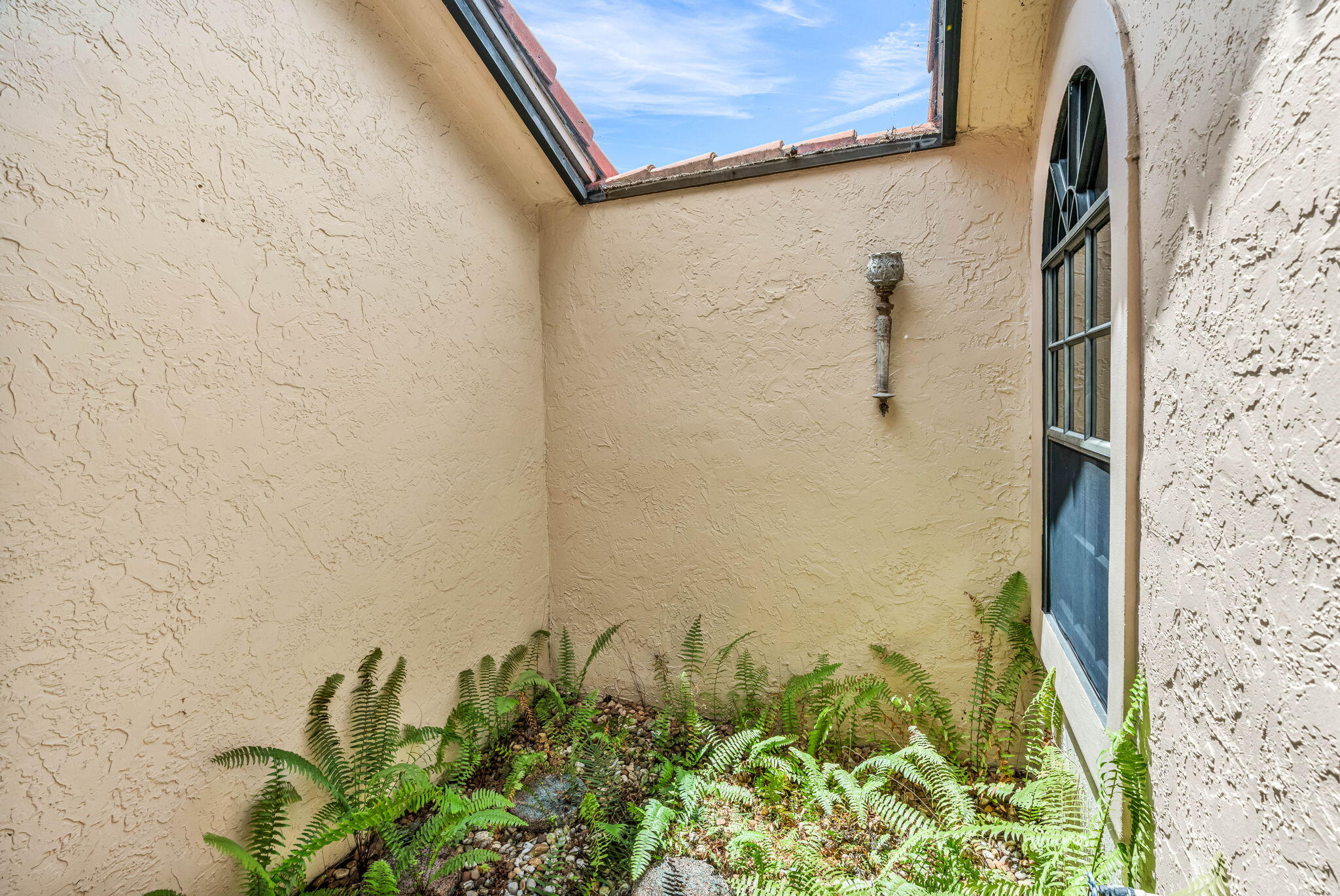 12382 Pleasant Green Way