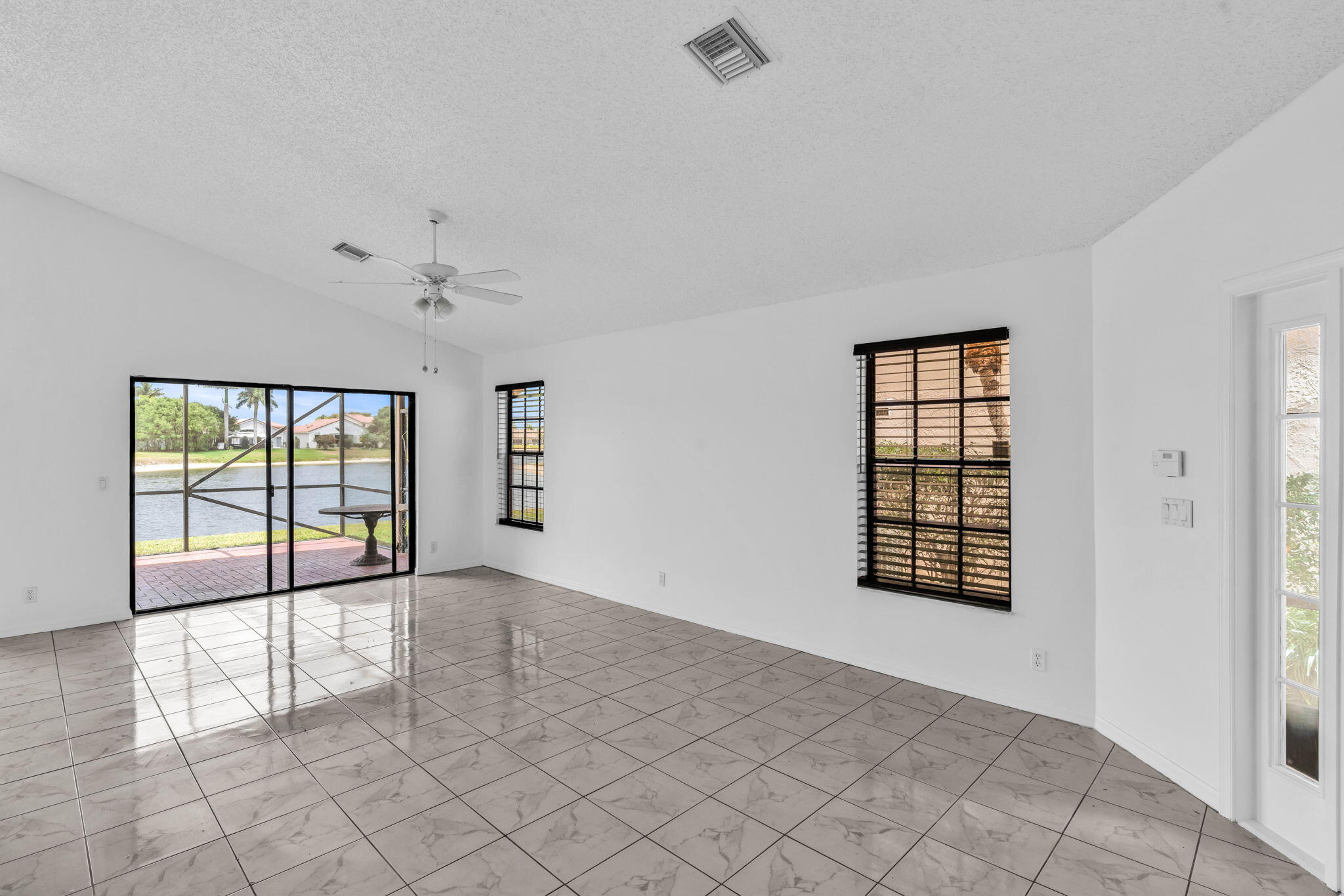 12382 Pleasant Green Way