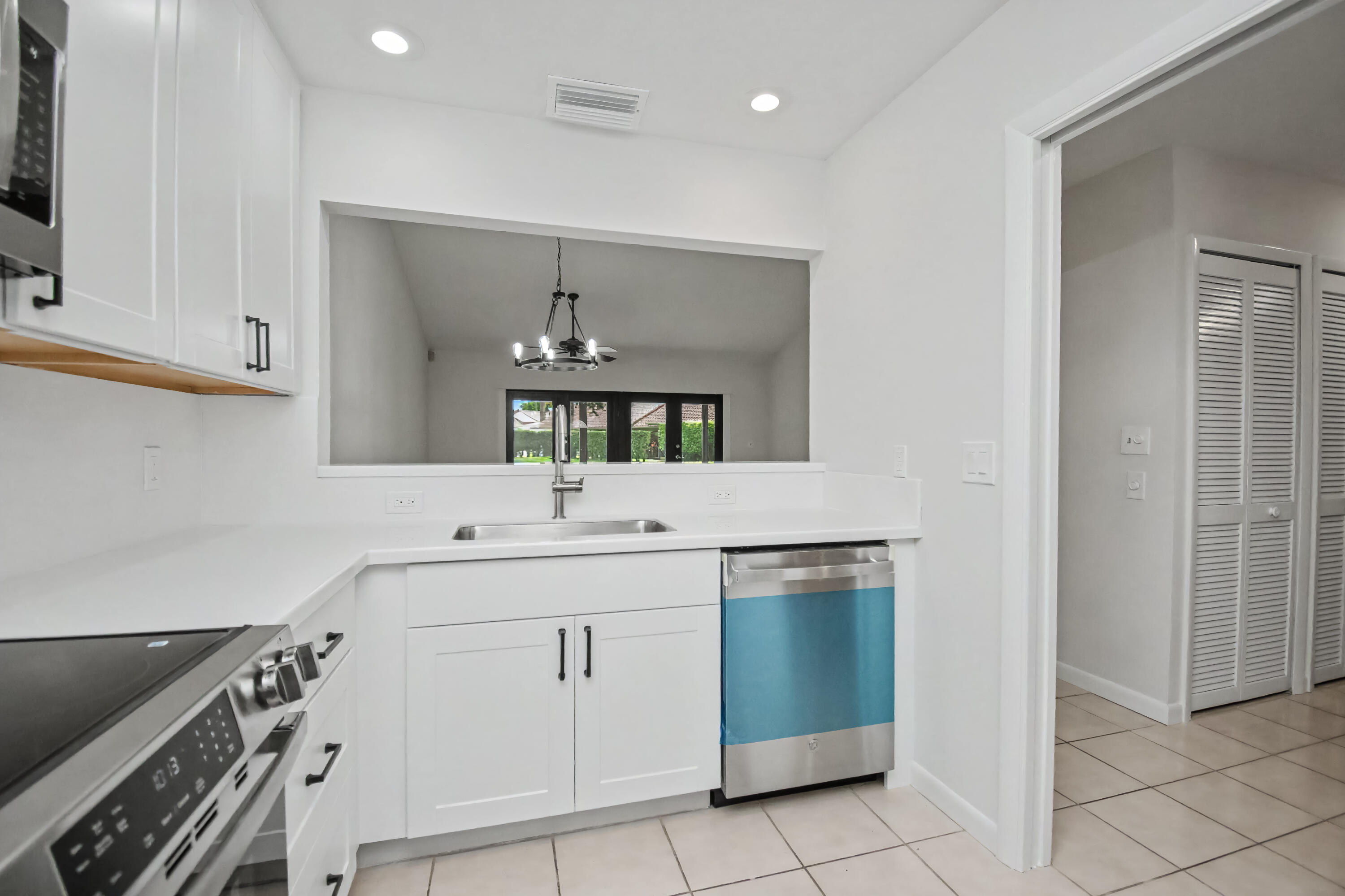 21642 Guadalajara Avenue