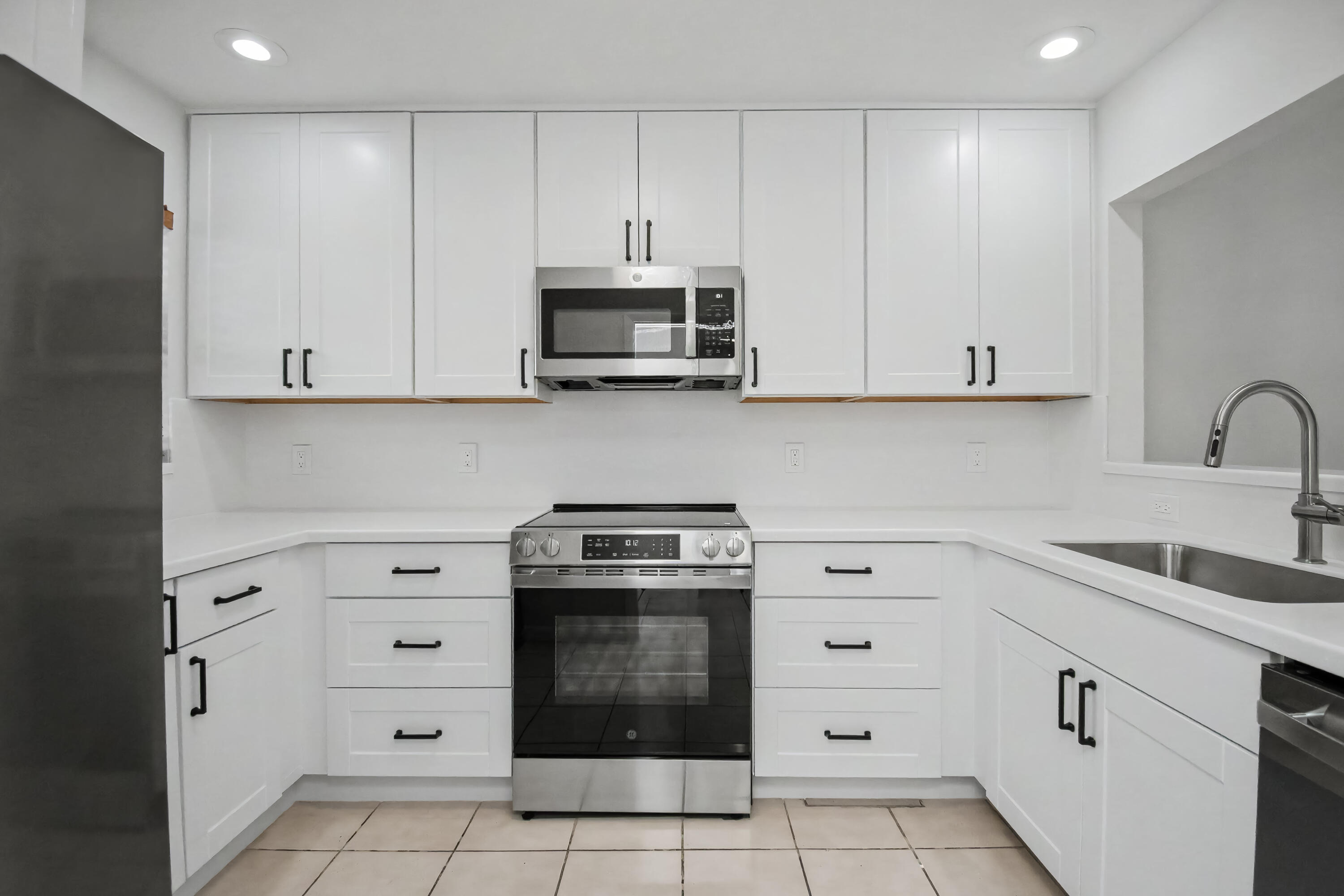 21642 Guadalajara Avenue